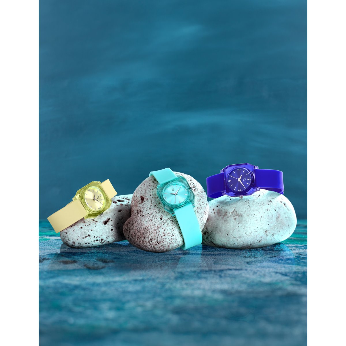 Montre BLOOM bleu, mat, B&G