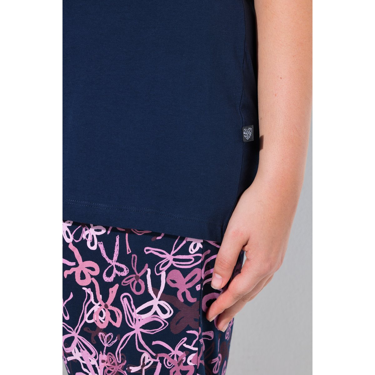 Pyjama motif nœuds bleu nuit, ULLA POPKEN