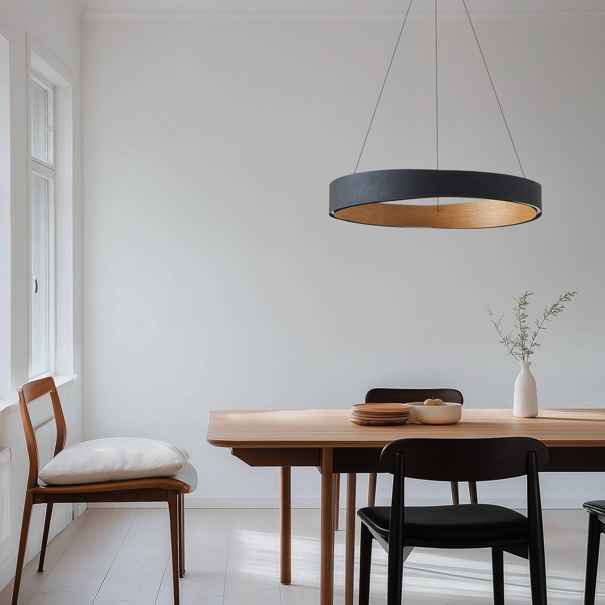 Suspension en métal designLED, Daelor noir, couleur bois, LUCANDE