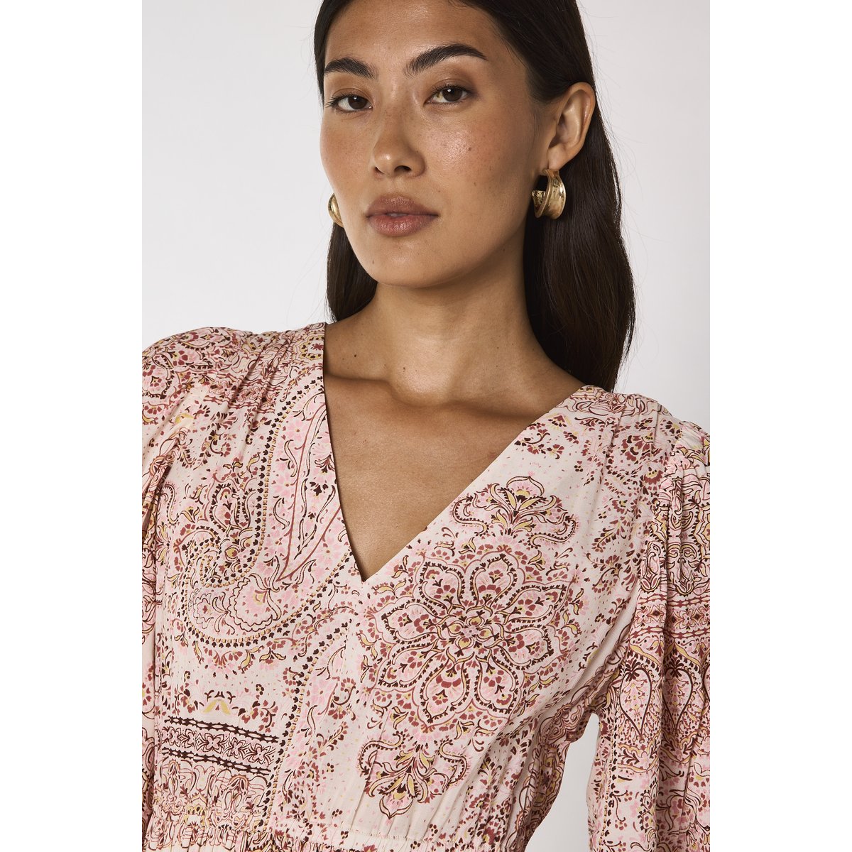 Robe fluide imprimée à manches longues PERLA bois de rose, Maison 123