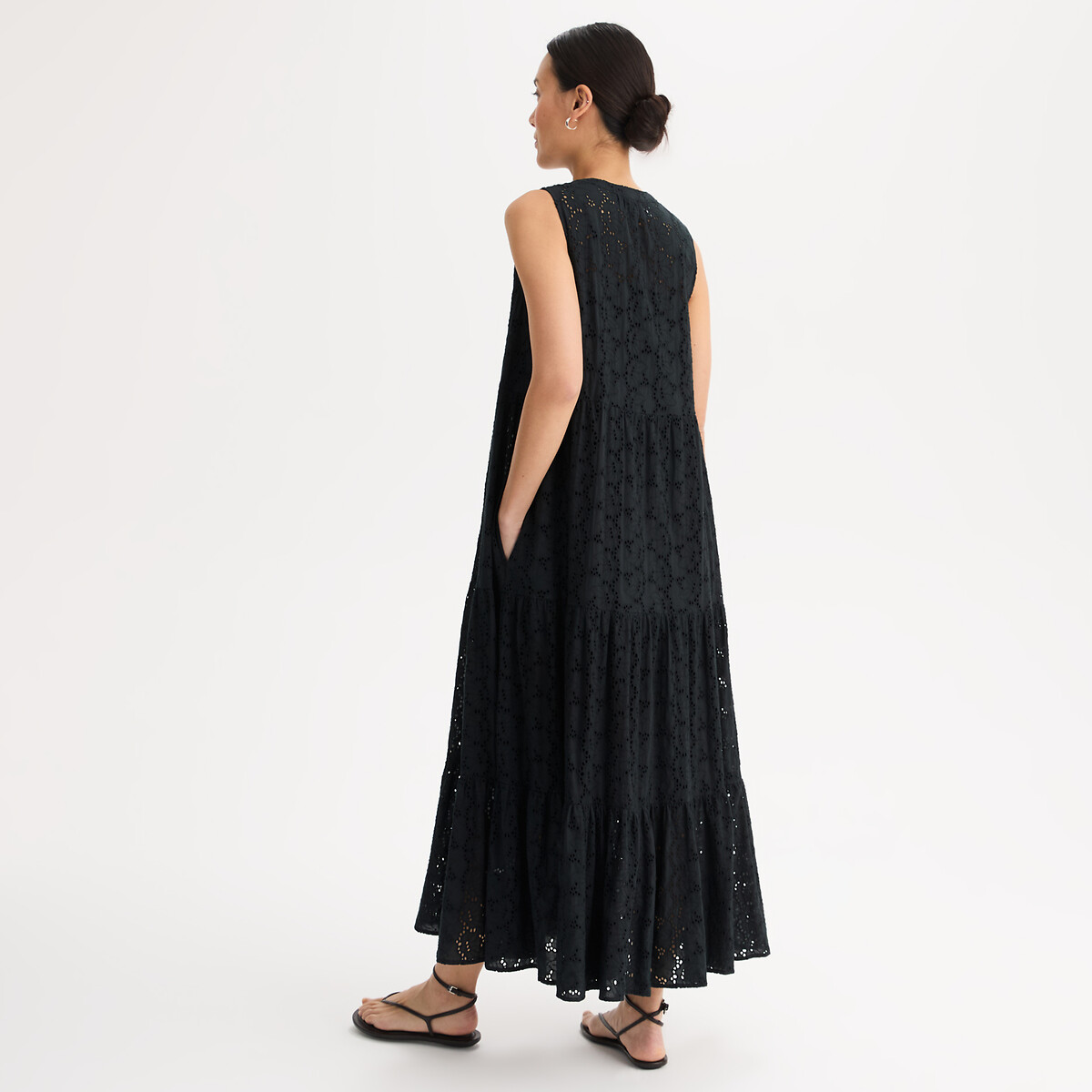 Robe évasée brodée, longue, sans manches noir, ANNE WEYBURN