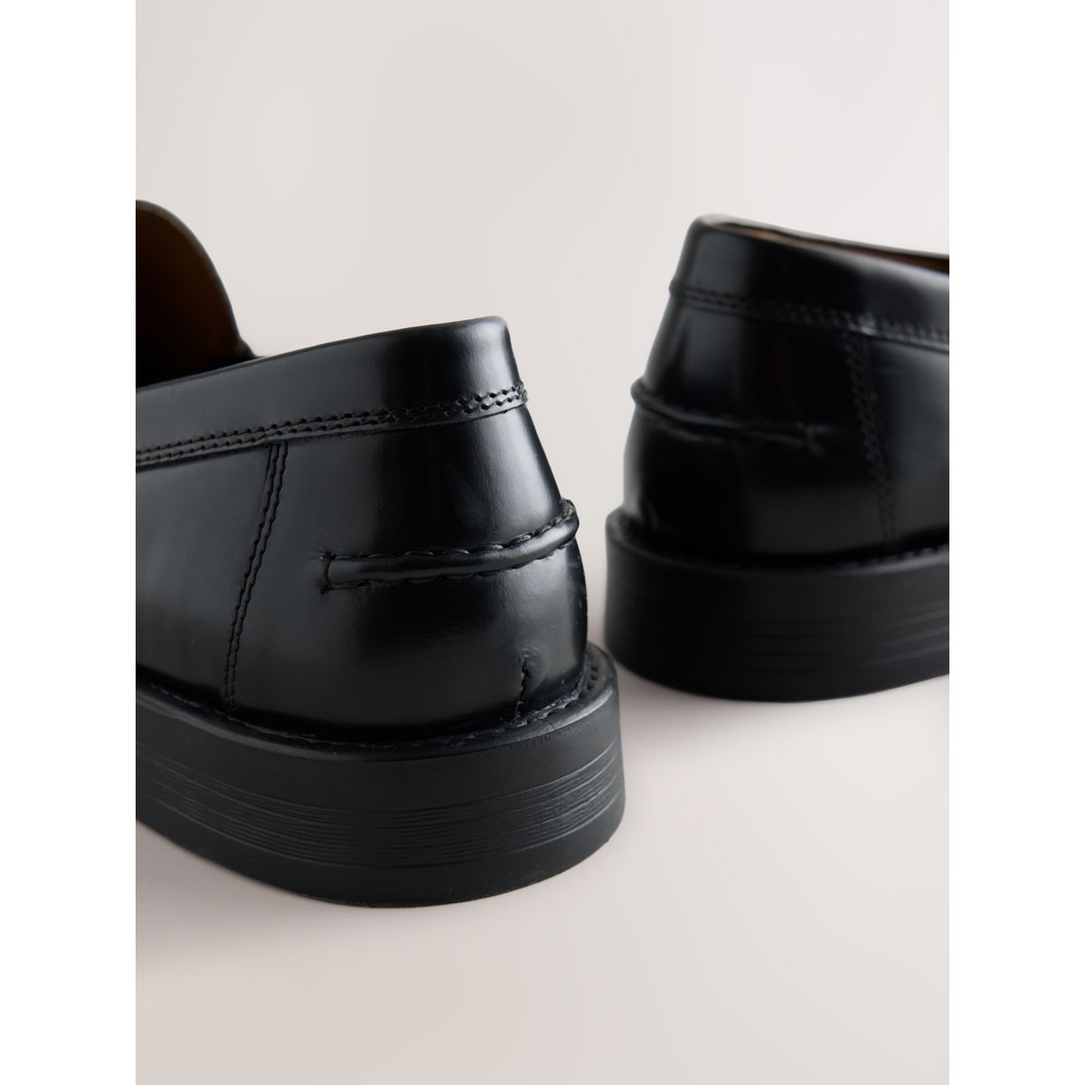 Mocassins en cuir avec mors et bout renforcé noir, NEXT