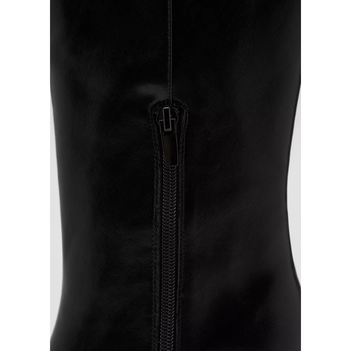Bottes hautes talons aiguilles noir, MANGO