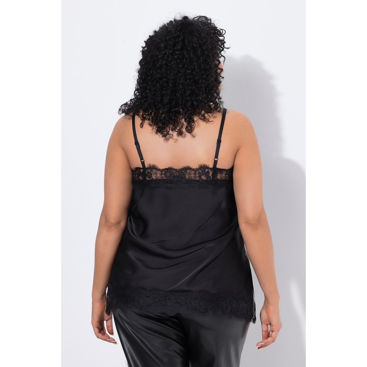 Caraco en satin (sans manches) noir, ULLA POPKEN