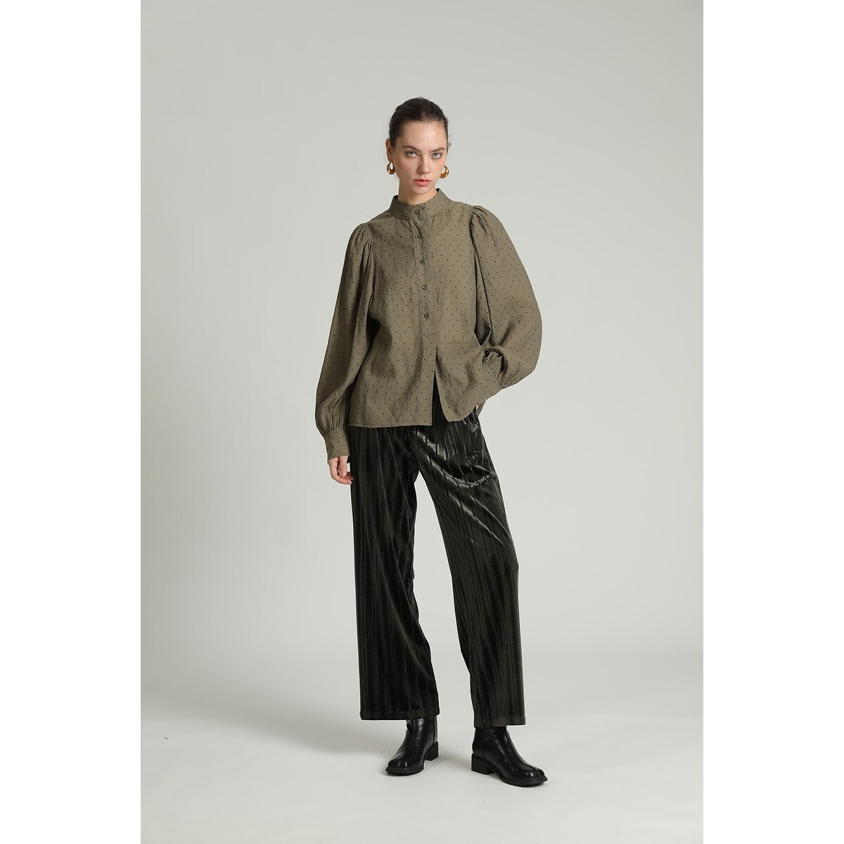 Blouse à pois col montant vert kaki, SEE U SOON