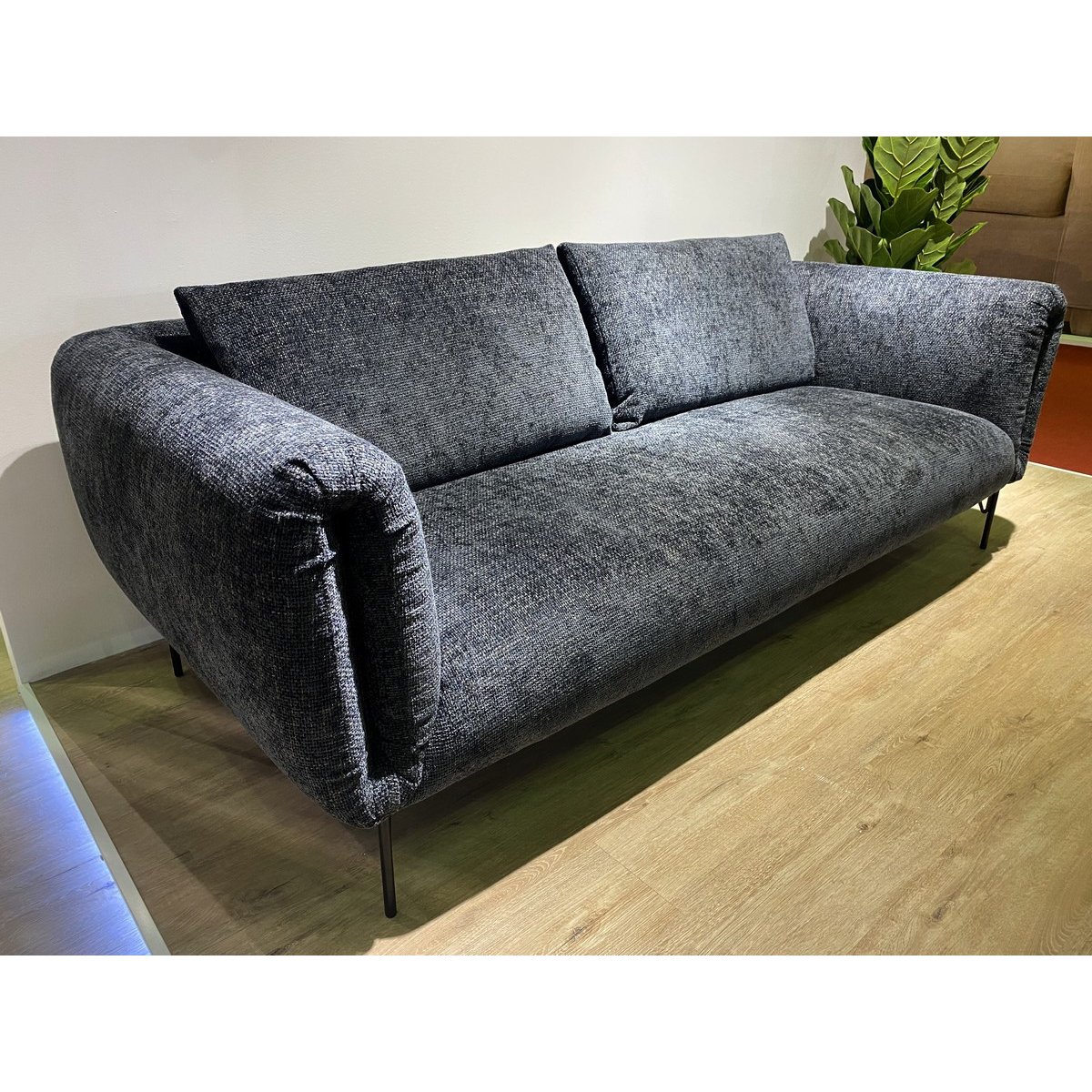 Canapé design en velours - ABYSSE gris bleuté, MATHI DESIGN