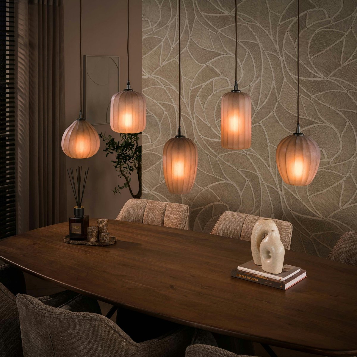 Suspension salle à manger verre brun dépoli 5 lampes NOVA marron, PIER IMPORT