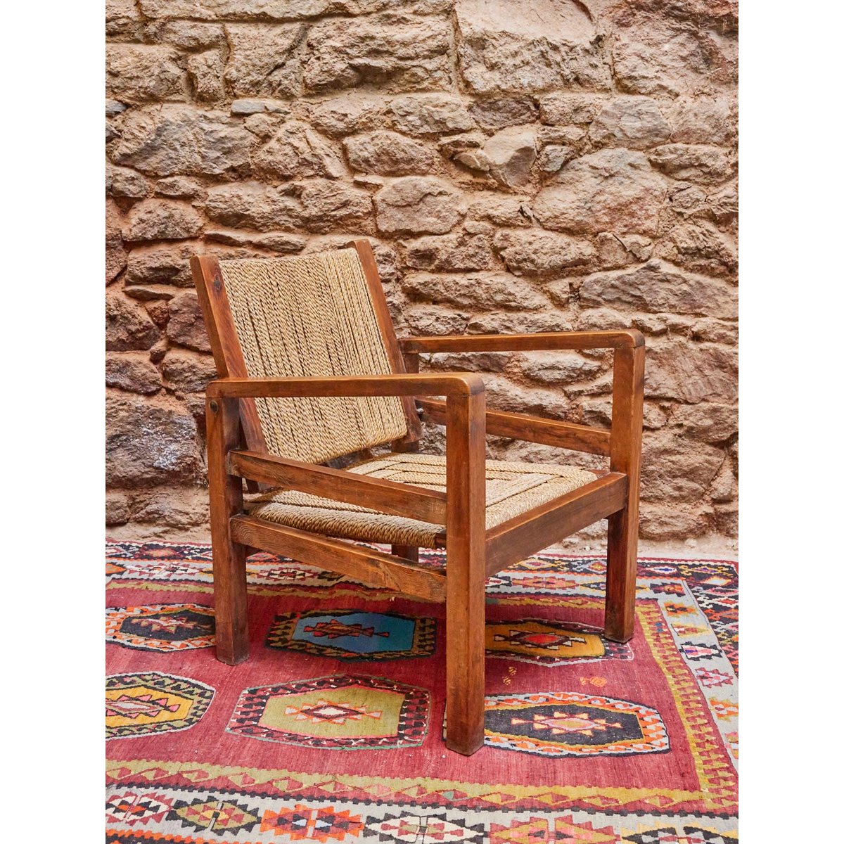 Paire de fauteuils en cordes des années 50 Ernest N°812 - Bon état bois foncé, DEBONGOUT