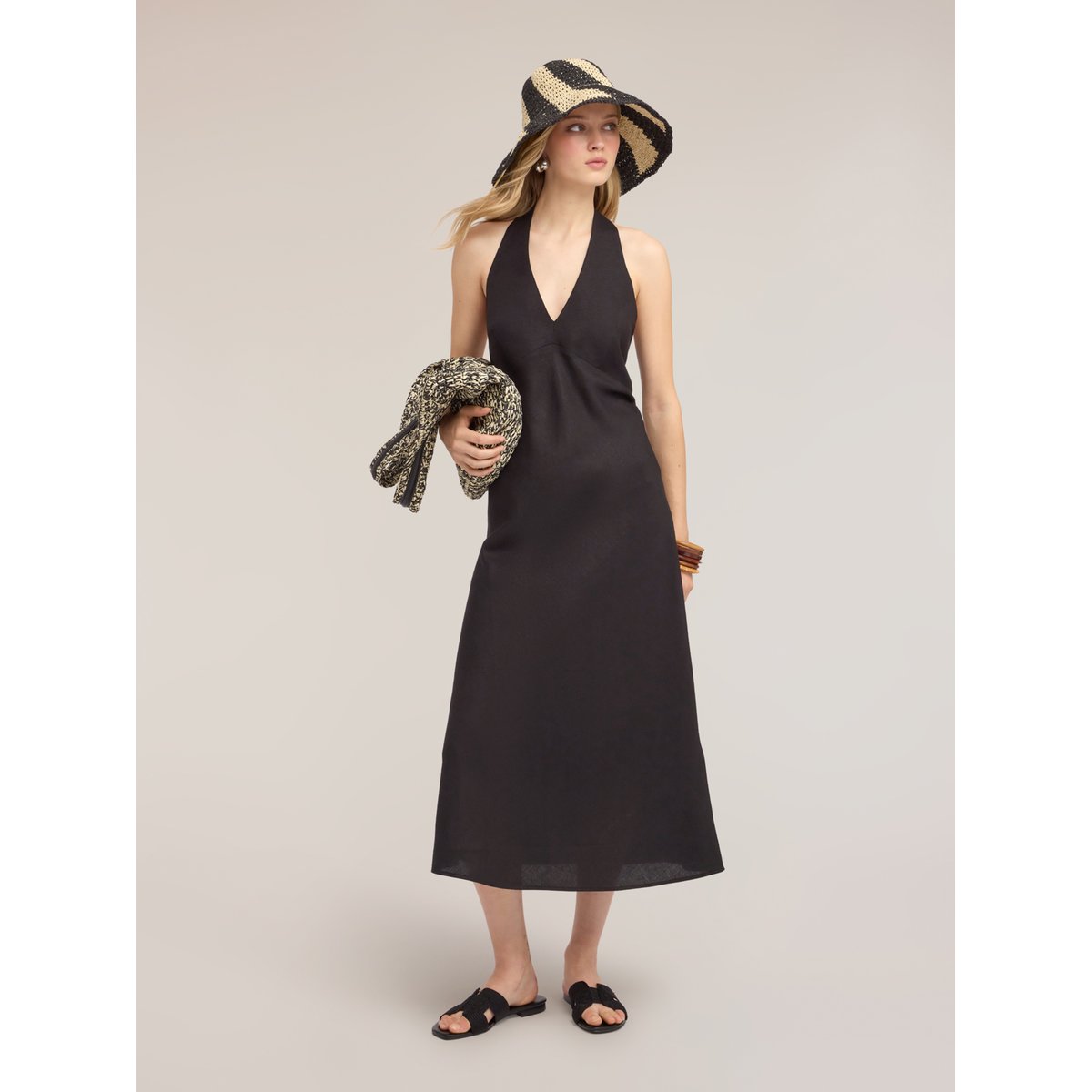 Robe longue trapèze noir, MOTIVI