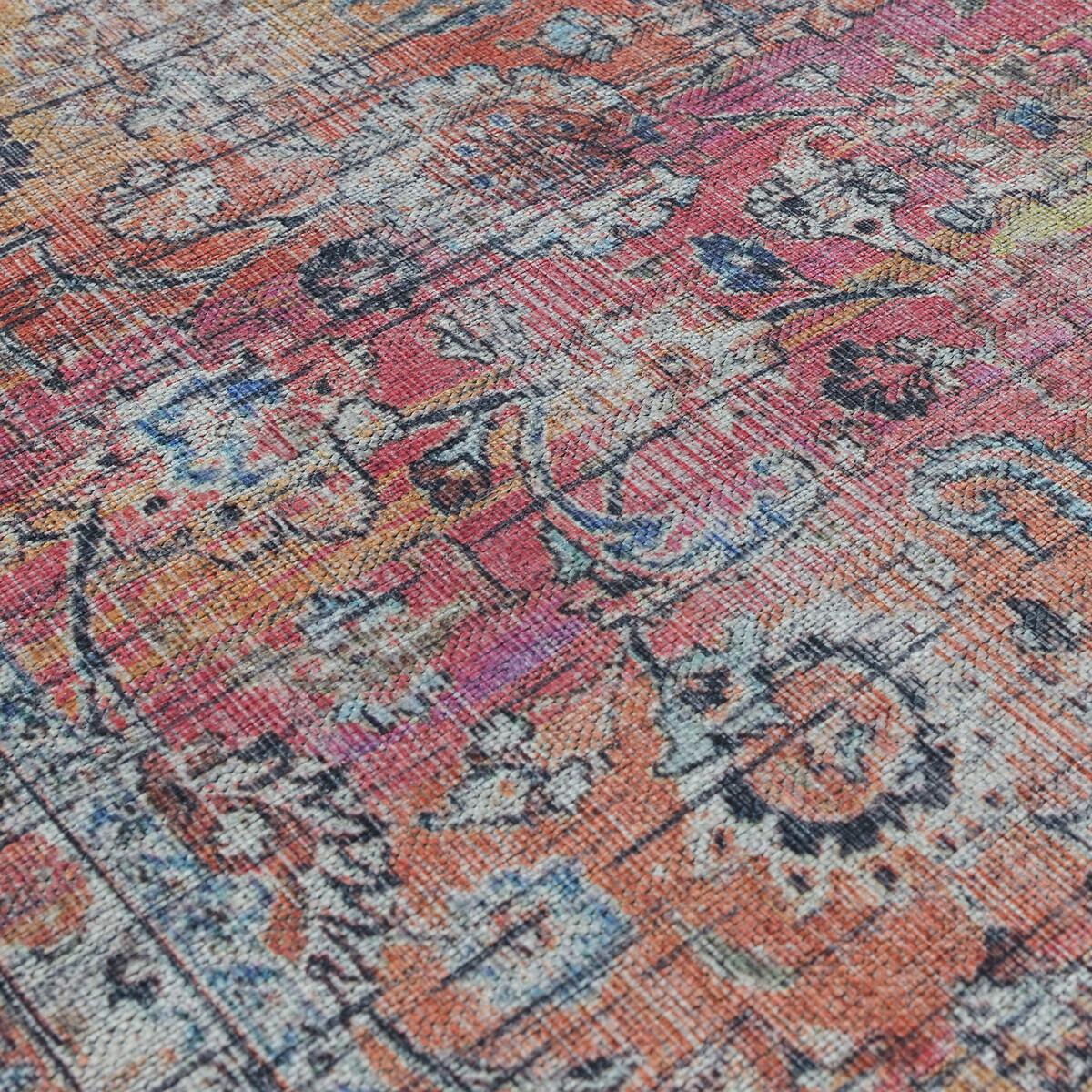 Ethereal Vintage Style Flatweave Rug red, ÉDITÉ