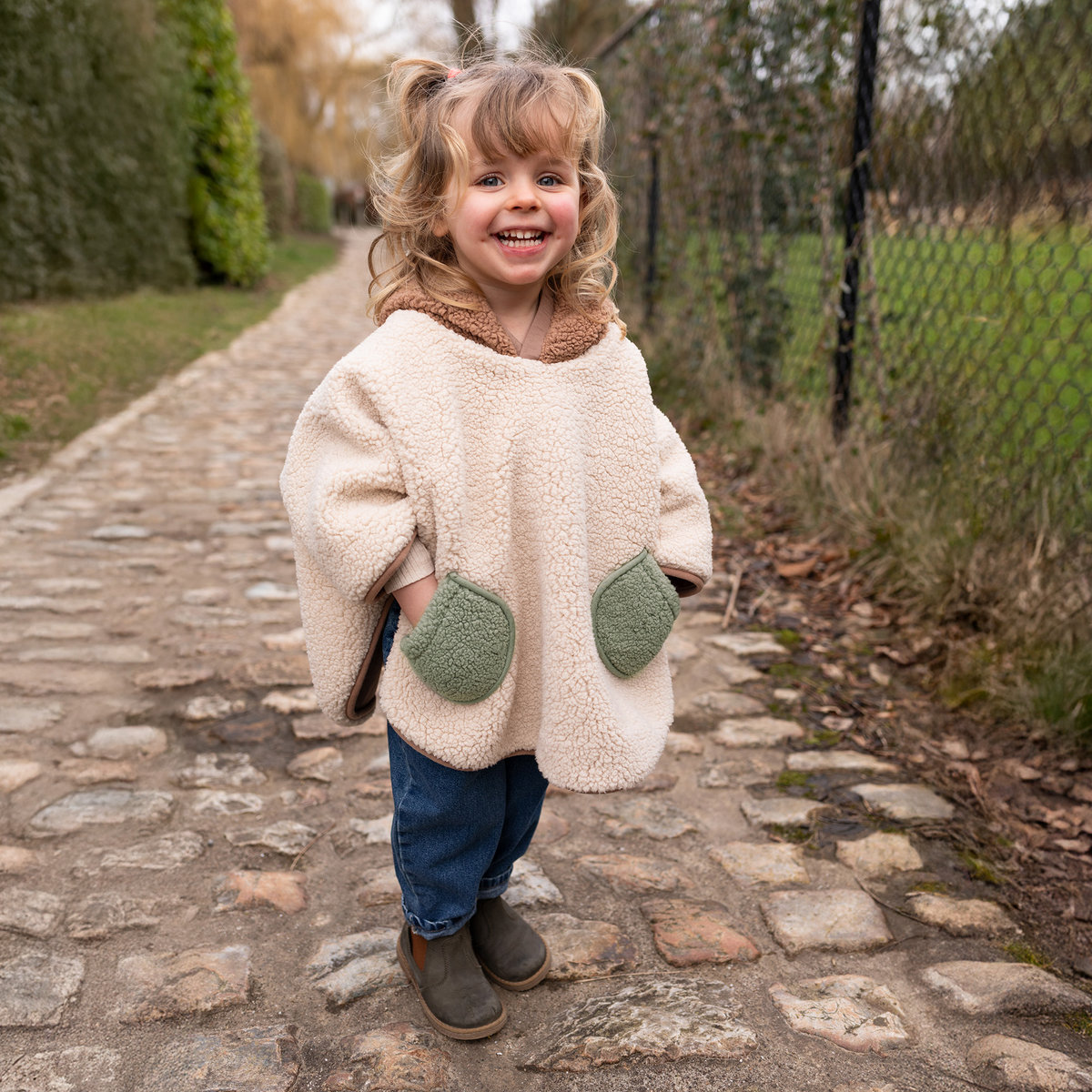 Poncho de voyage bébé pour siège auto - Teddy douillet ficelle, BEMINI