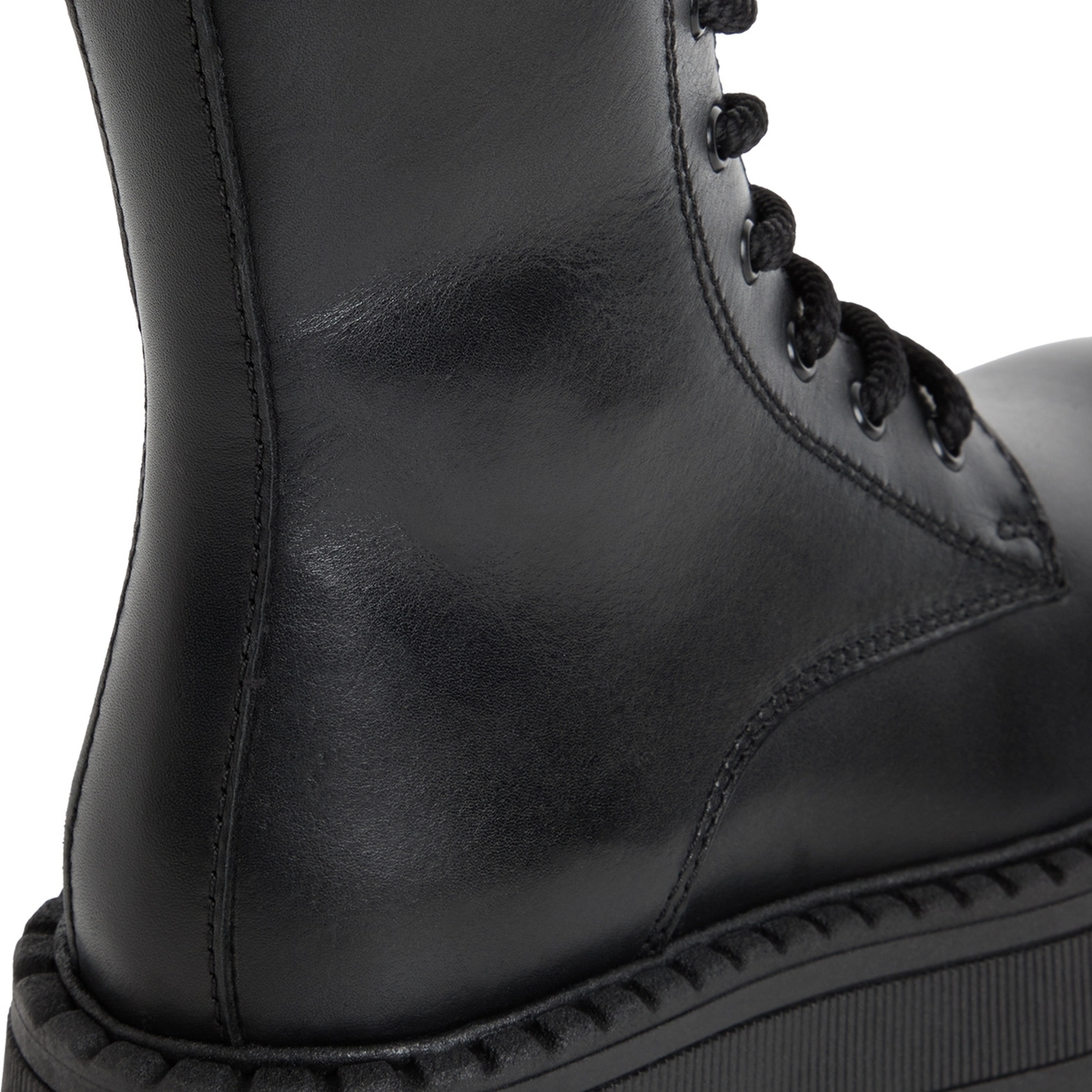 Bottine talon bloc noir, TAMARIS
