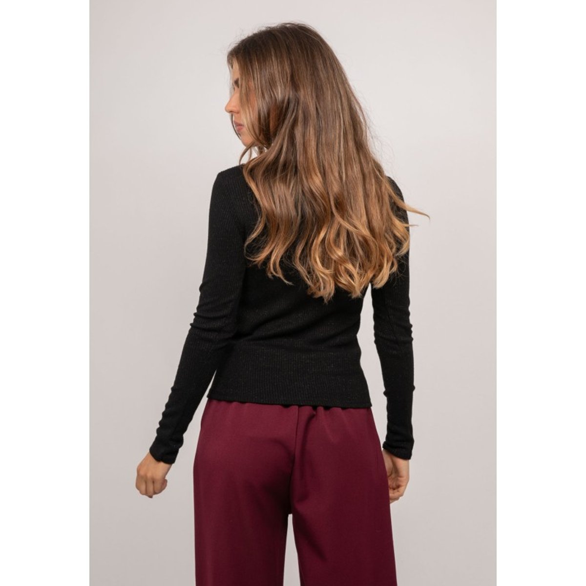 Sous-pull Côtelé Col Montant Fils Brillants Fodya noir, DONA LISA