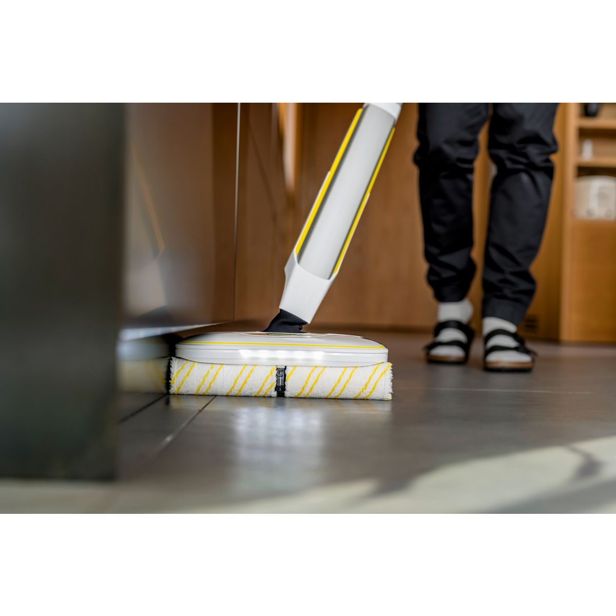 Aspirateur laveur FC 8 sans fil - Signature line couleur unique, KARCHER