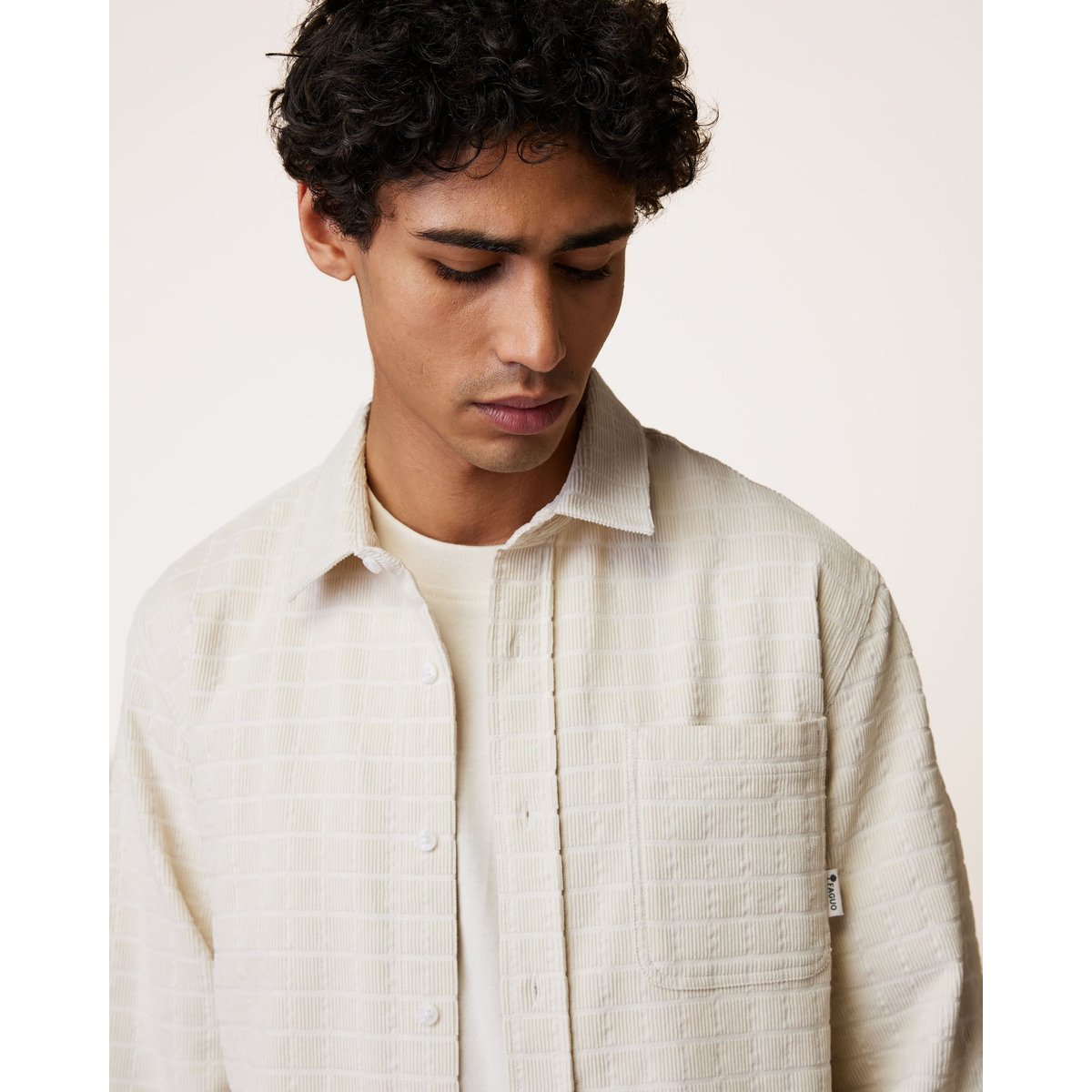 Chemise en velours beige, FAGUO