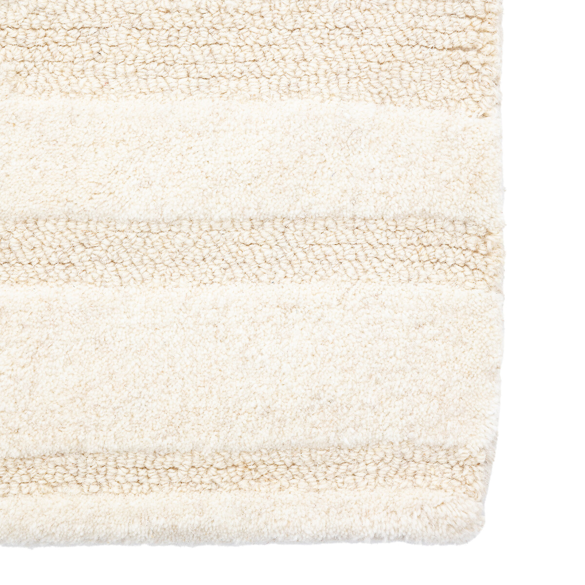 Alford Tufted Tonal Rug white, SO'HOME