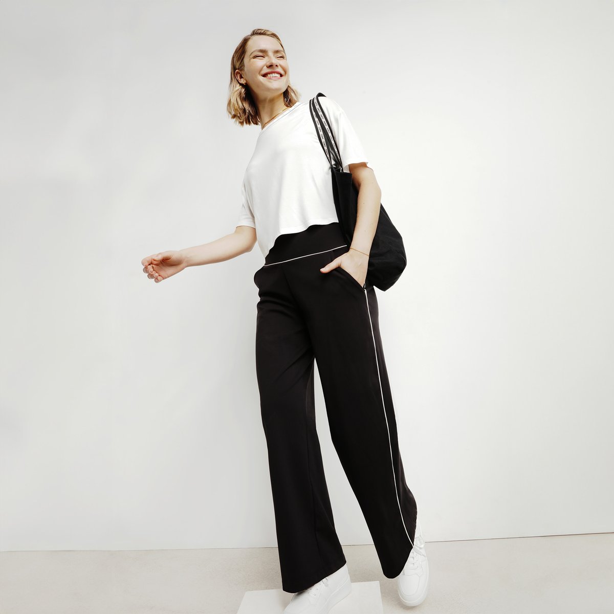 Pantalon de Sport évasé Dim Move noir, DIM