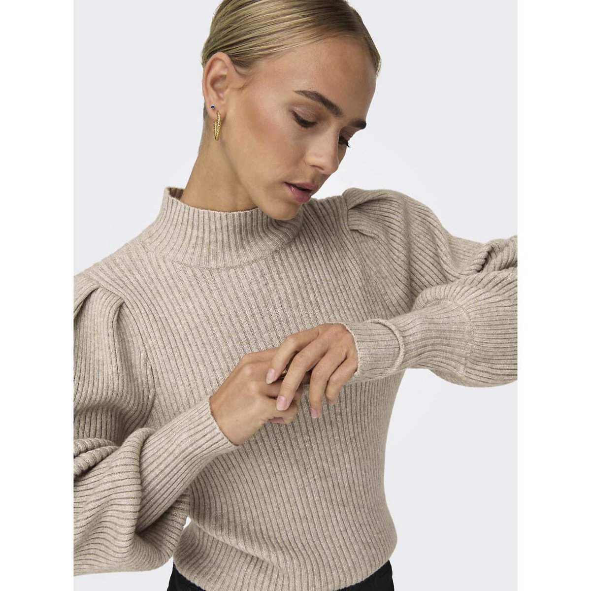 Pull con maniche a palloncino, girocollo beige chiaro, ONLY