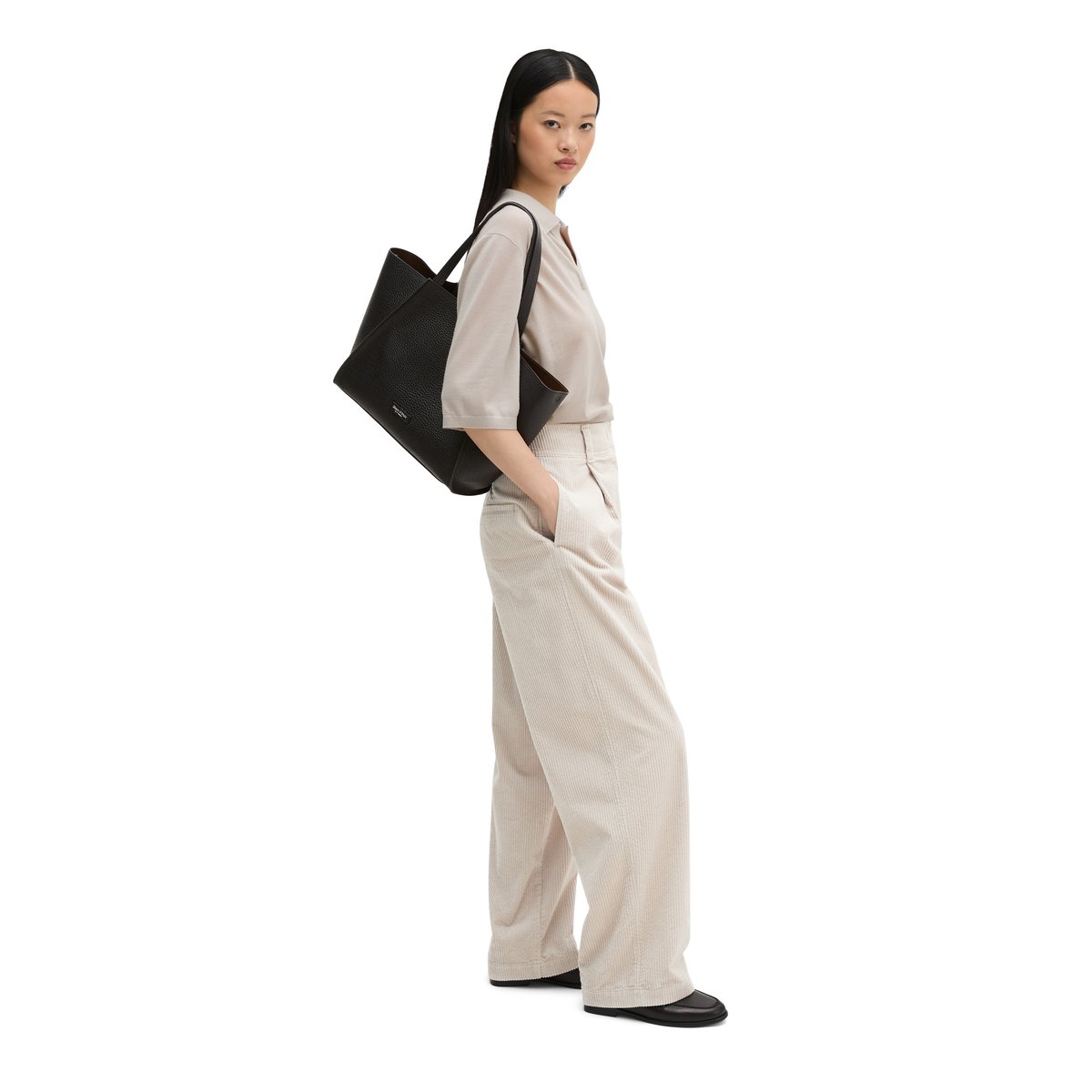 Sac cabas modèle Biana avec pochette intérieure amovible noir, MARC O'POLO