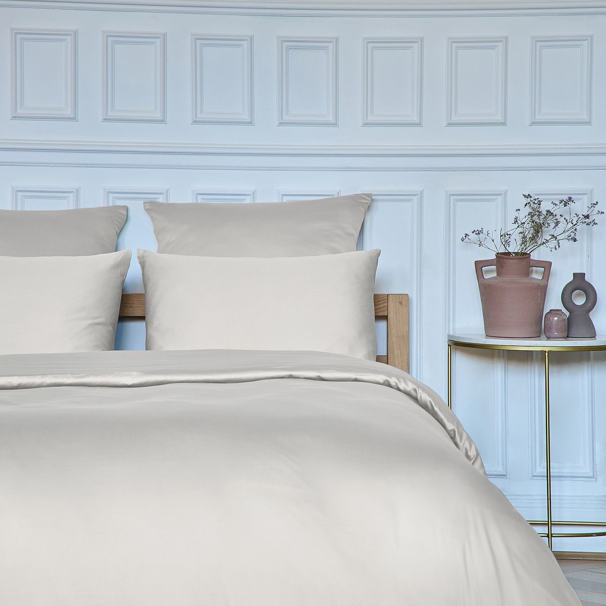 Taie d'oreiller en satin de coton ALEXANE beige, HABITAT