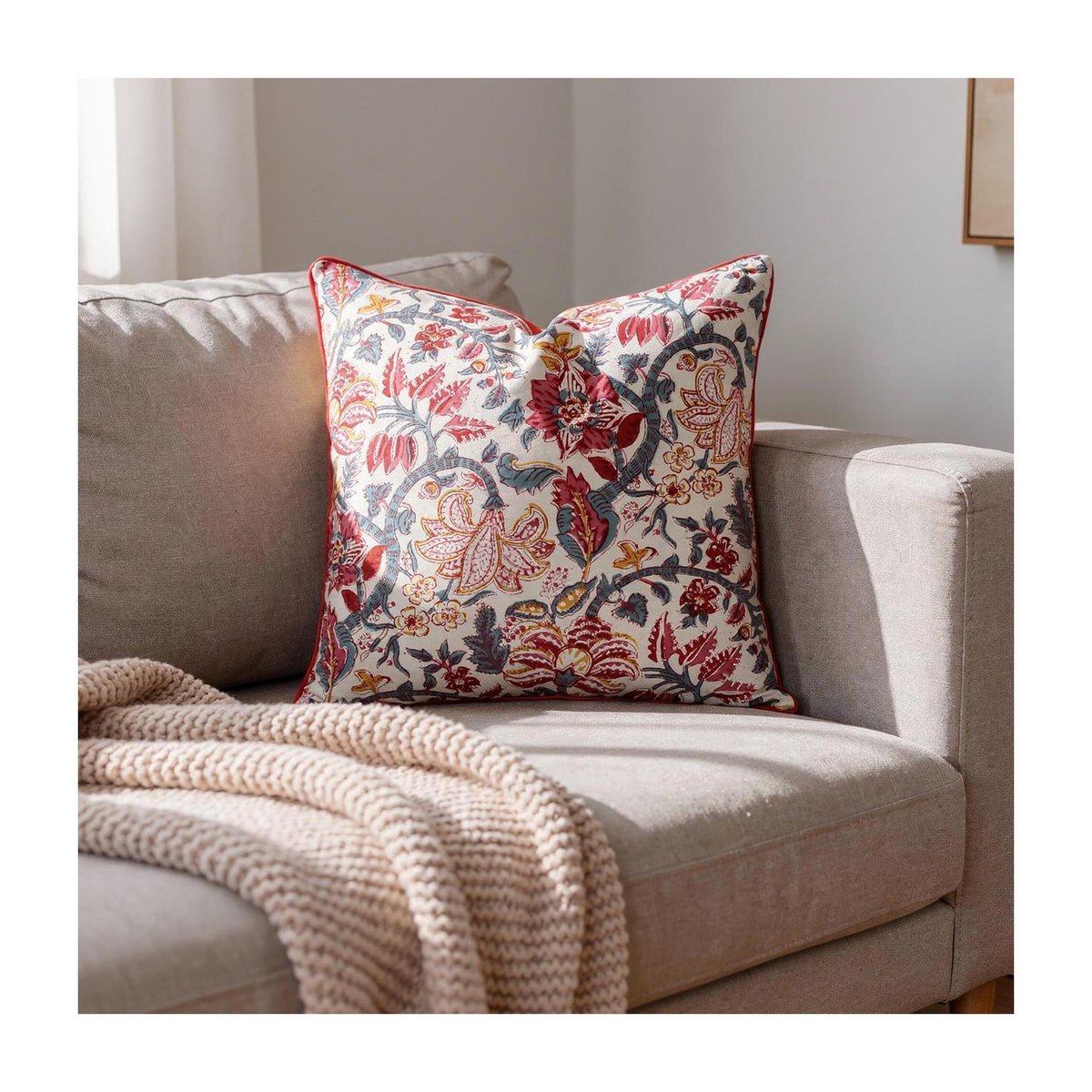 Housse de coussin Maharani rouge, blanc, bleu gris, ocre, ARCHIV