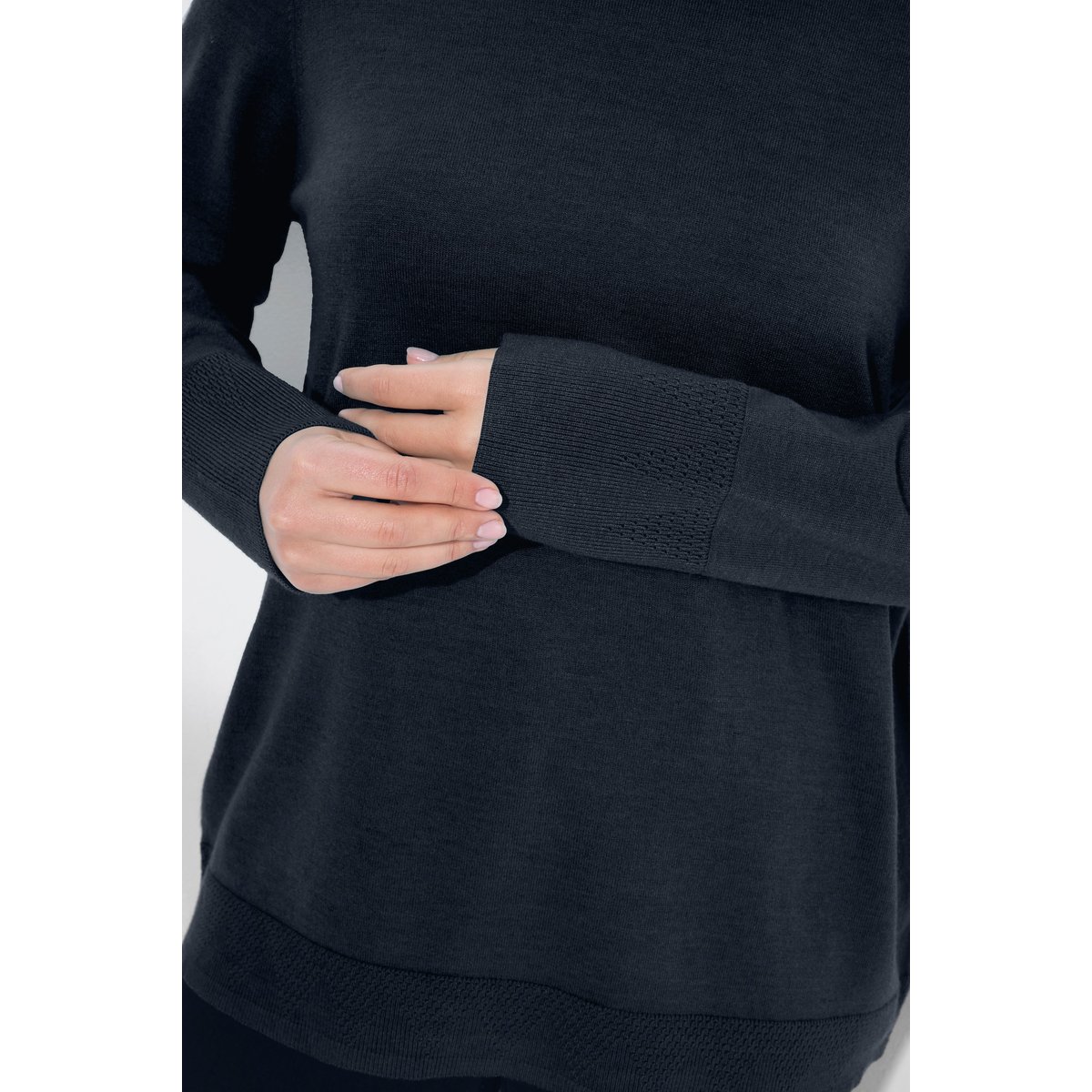 Pull col légèrement montant et marine, ULLA POPKEN