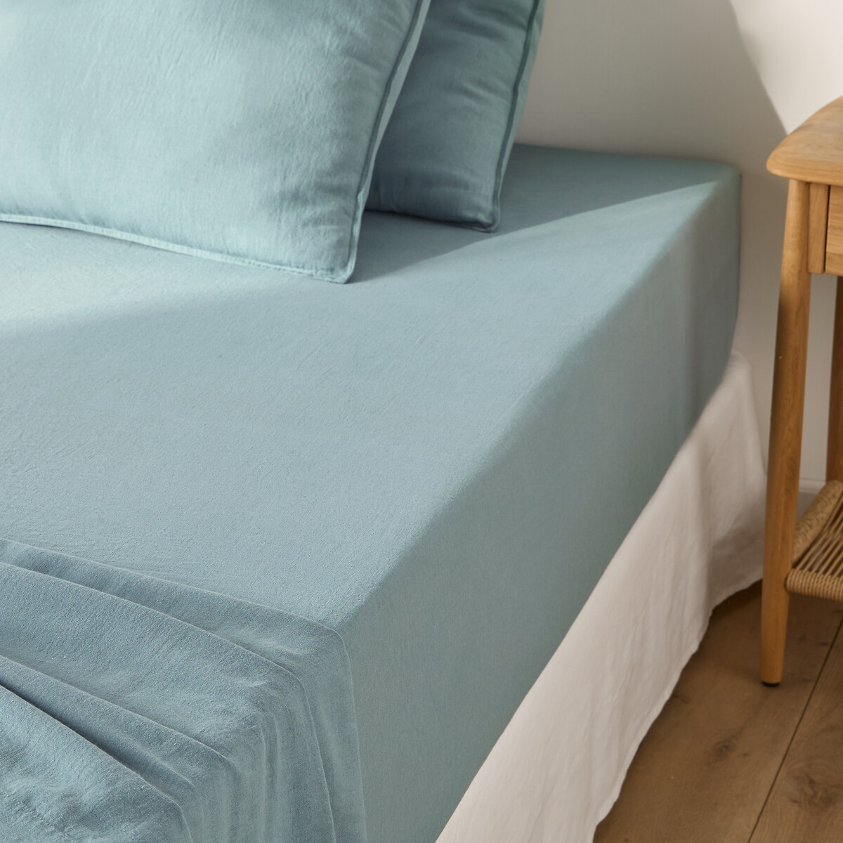 Marnie Fitted Sheet in Washed Cotton/Linen, 30cm Flap grey blue, LA REDOUTE INTERIEURS