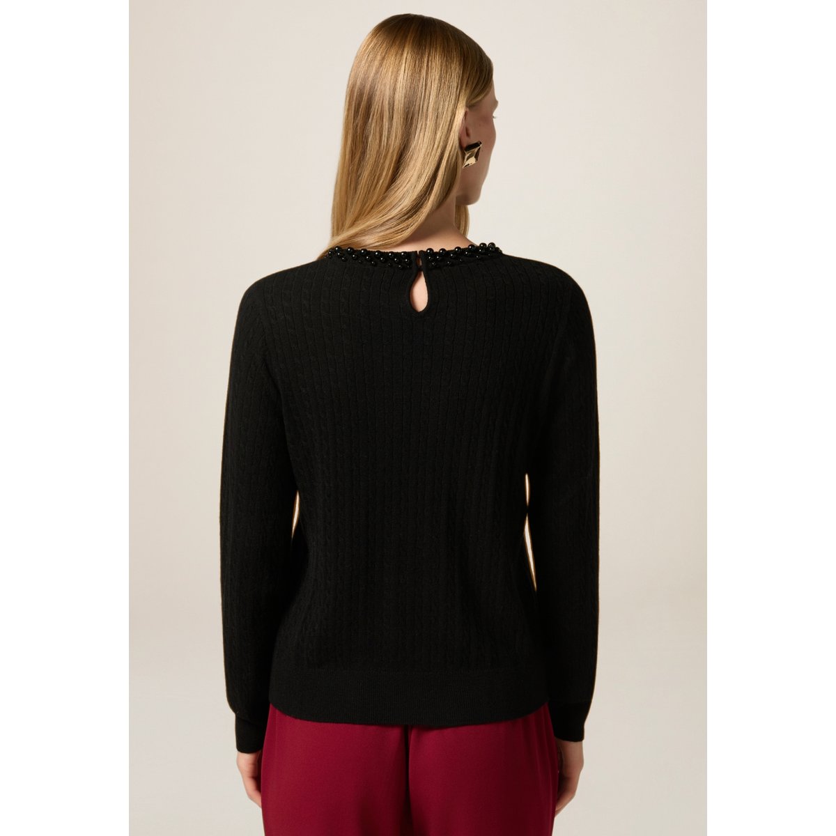 Pull à col rond avec applications noir, OLTRE