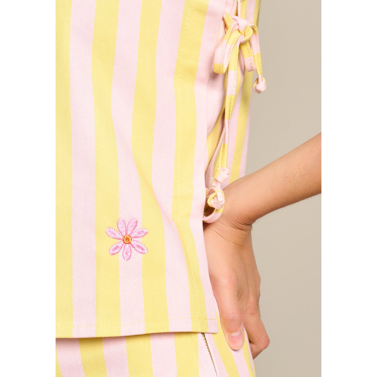 Blouse sans manches rayée rose clair, LOLALIZA