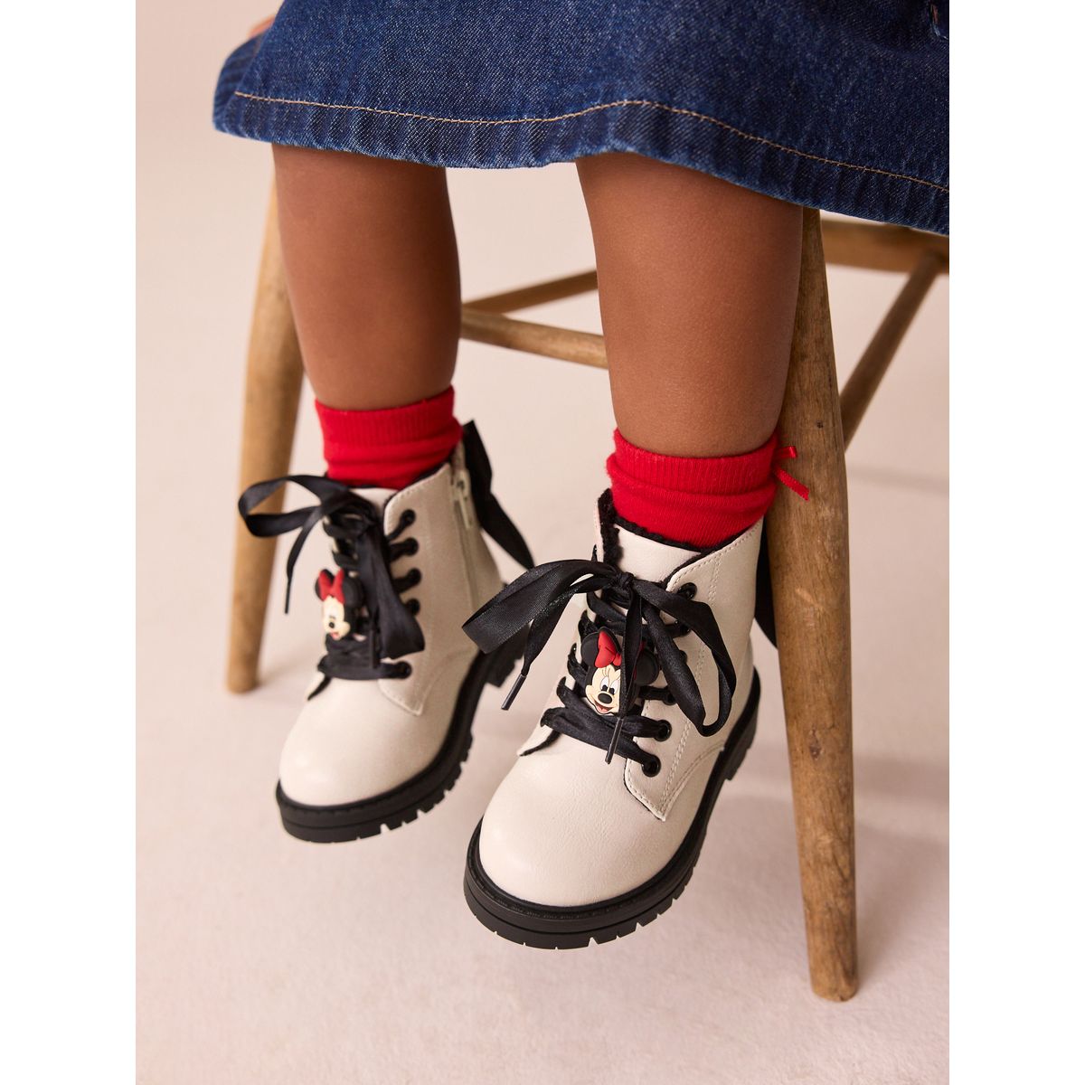 Bottines à lacets avec nœud minnie naturel, NEXT