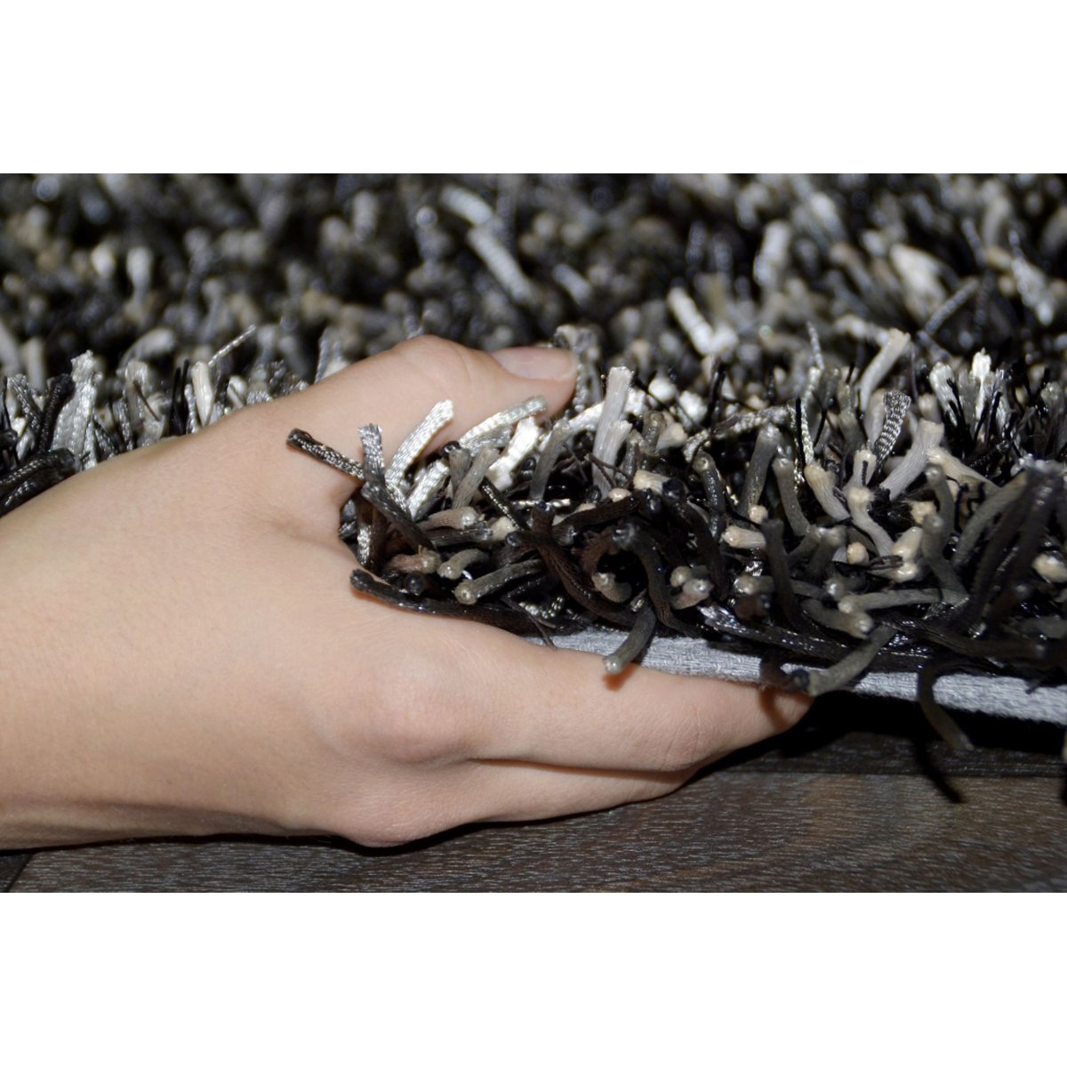Tapis salon shaggy Girly longs poils argent, THEKO