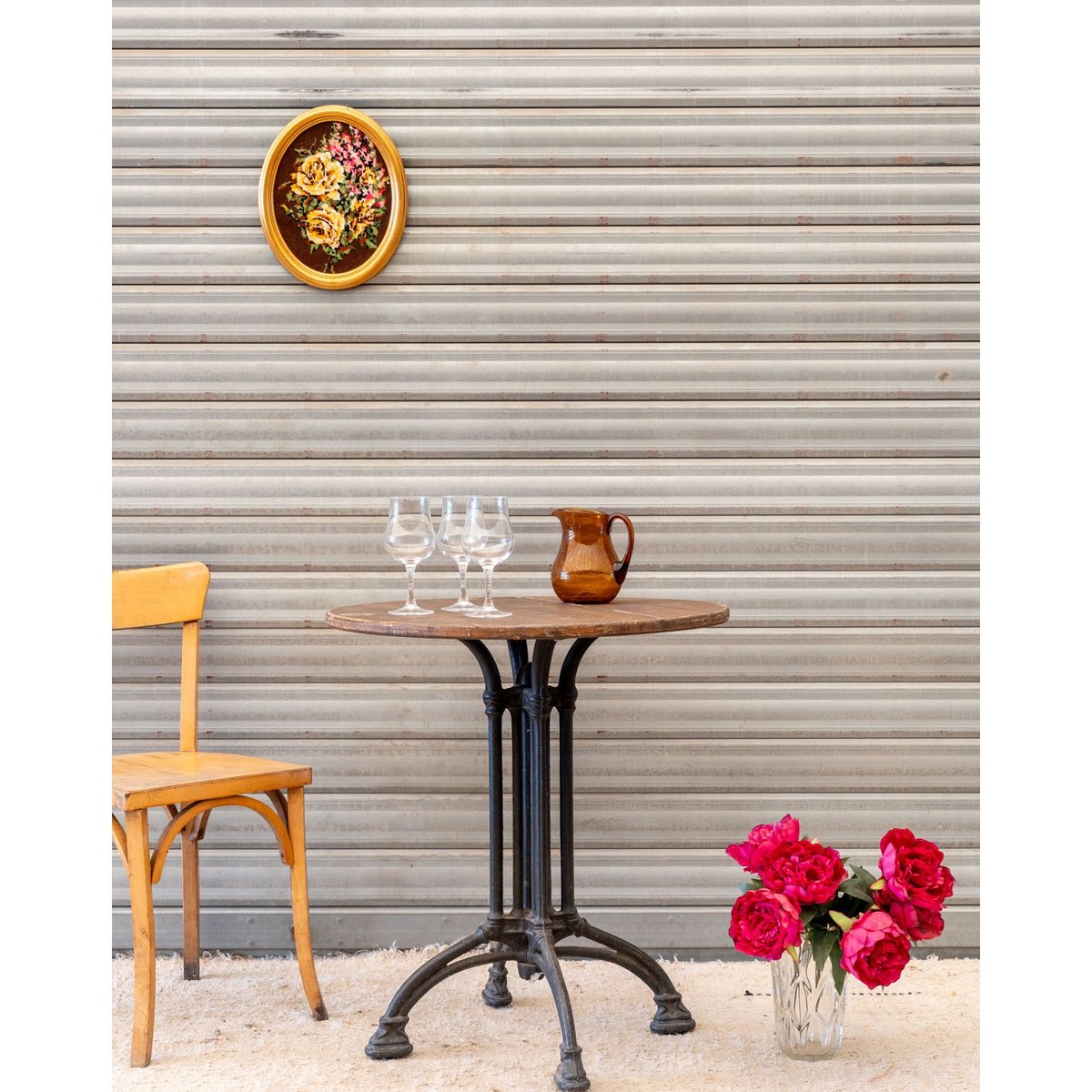 Table à manger bistro en bois et métal noir Denise N°1185 - Bon état bois foncé, DEBONGOUT