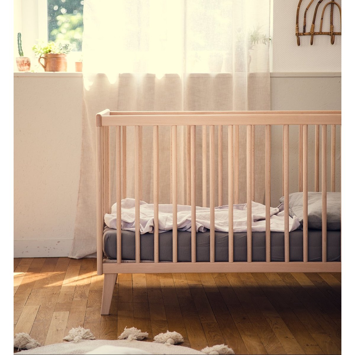 Lit bébé Turia à barreaux réglable 60x120 cm TURIA hêtre, KADOLIS
