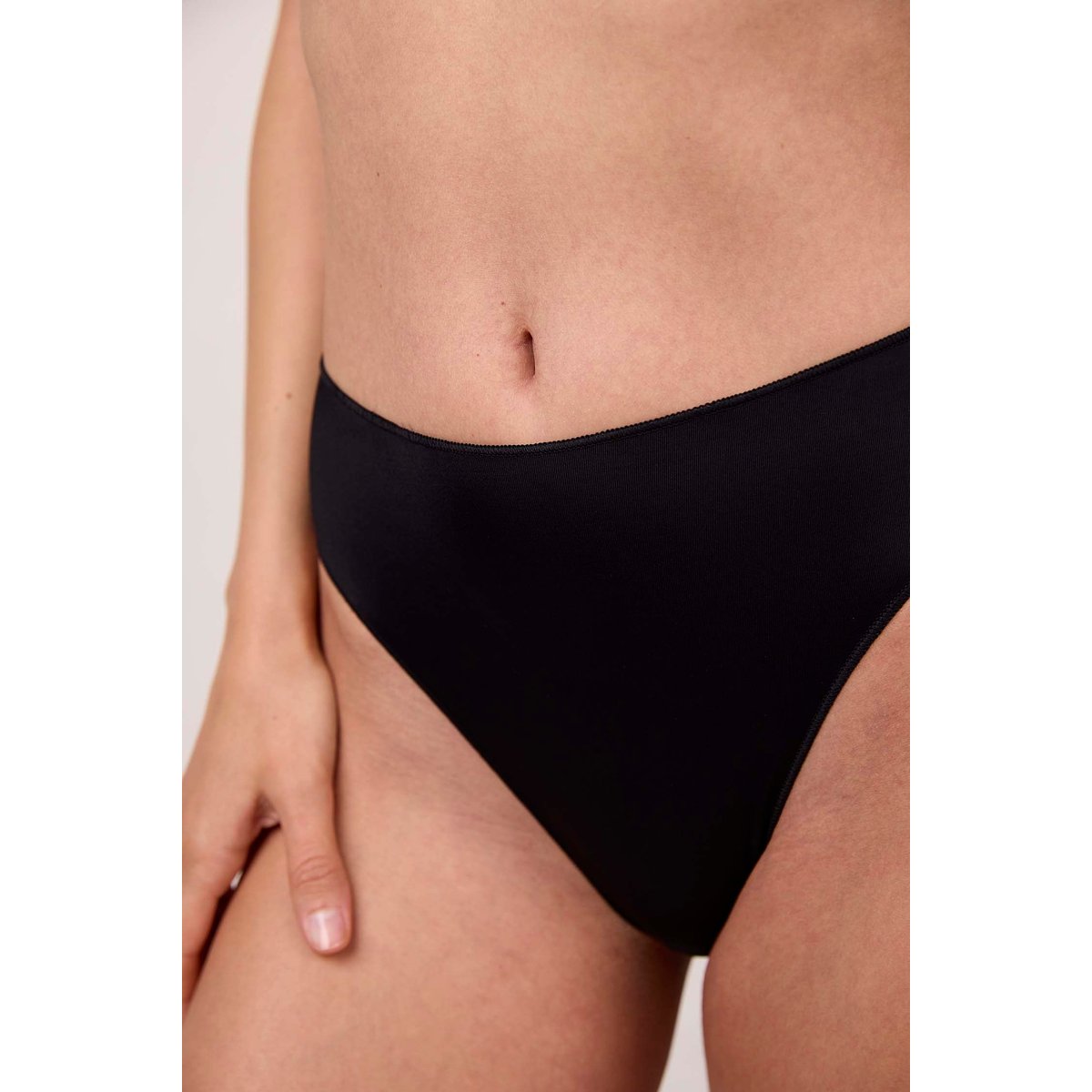 Culotte haute en microfibre LES INVISIBLES noir, MAISON LEJABY