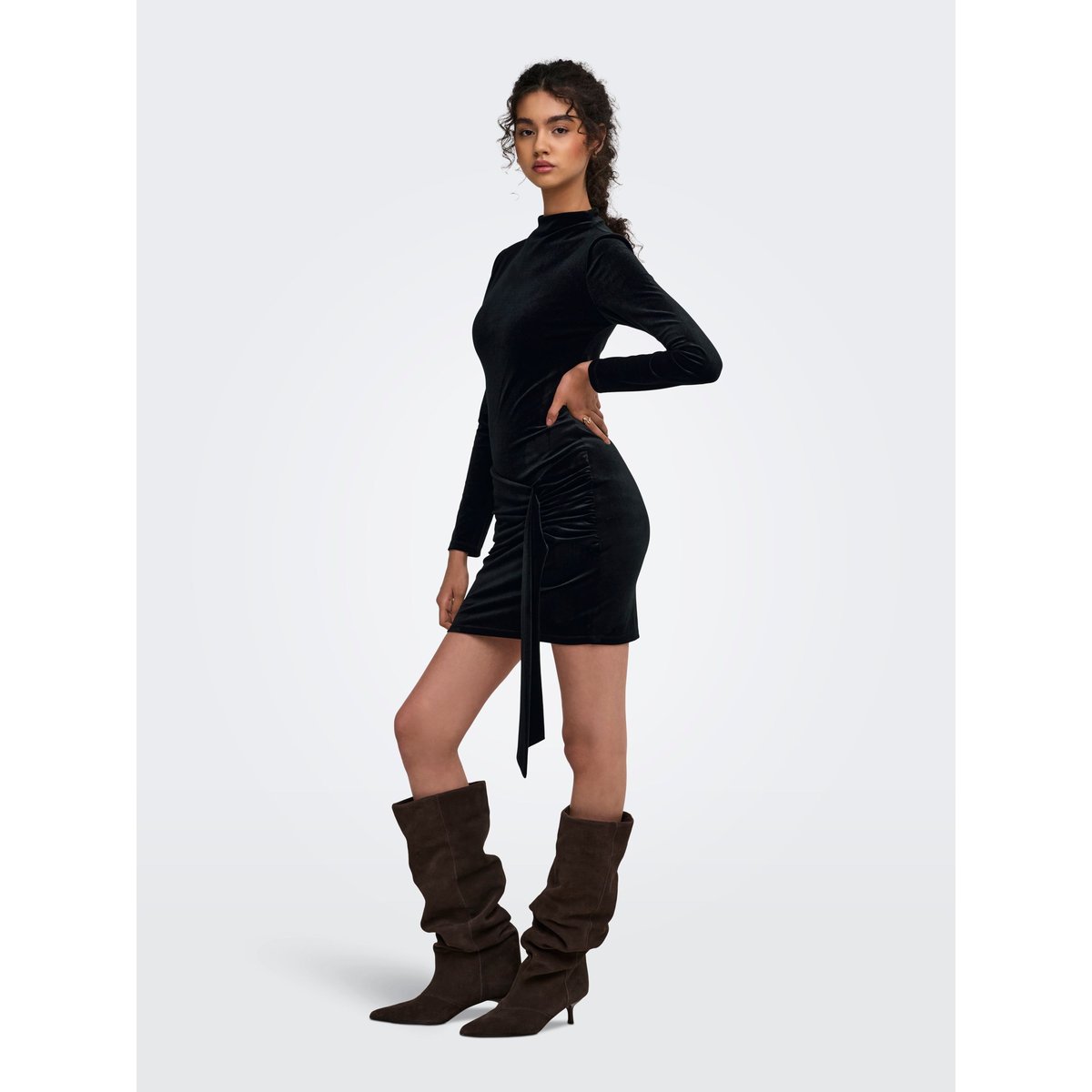 Robe black 1, ONLY