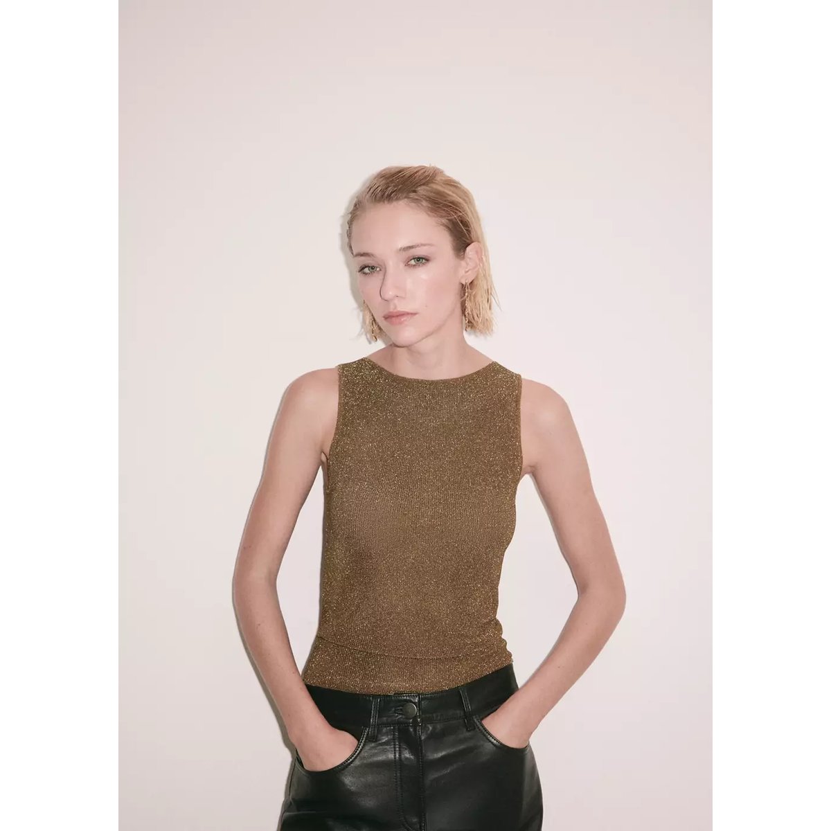 Top en fil textile à bretelles or, MANGO