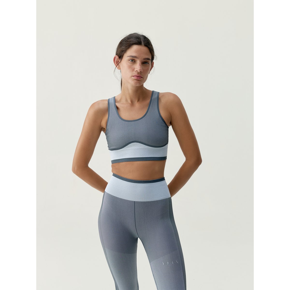 Brassière de sport femme Oasis maintien moyen-élevé effet gainant bleu ébène clair, BORN