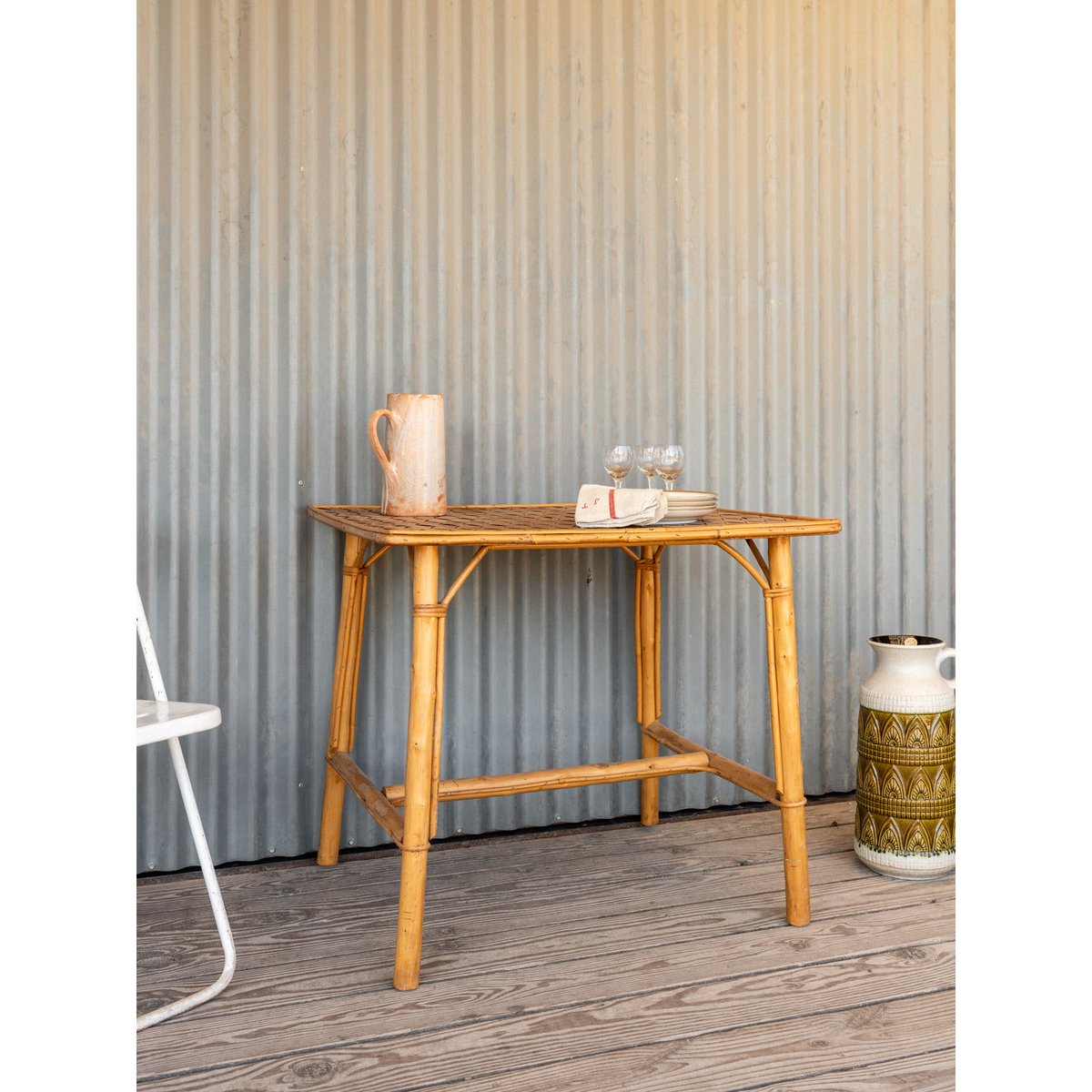 Table à manger en rotin et bambou Romy N°1451 - Bon état bois foncé, DEBONGOUT