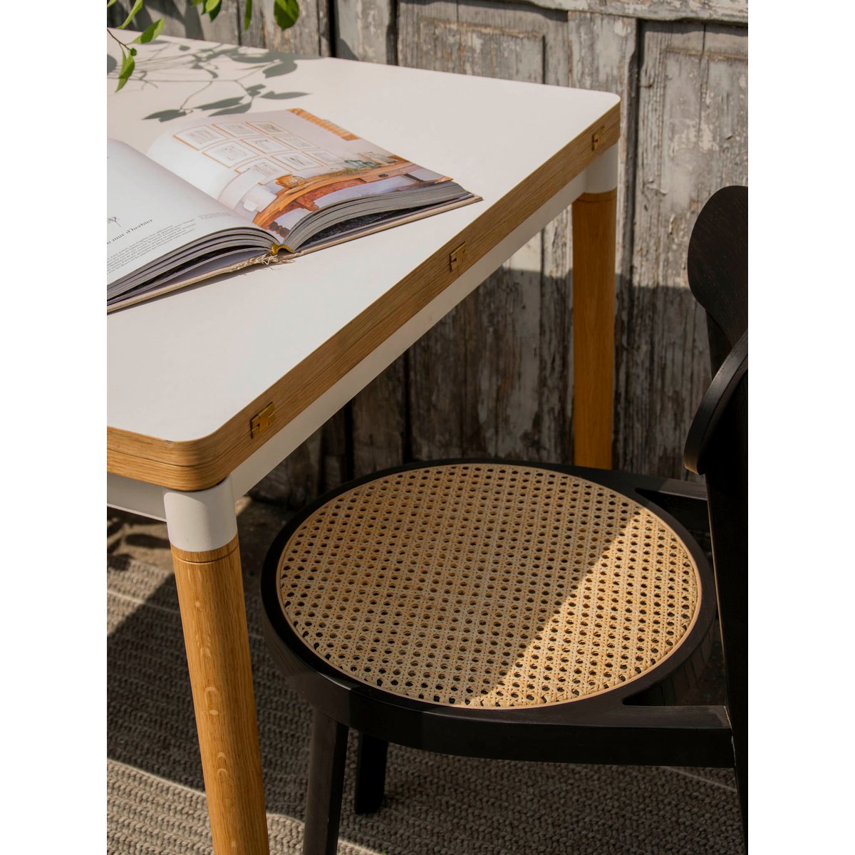 Table à manger modulable Karla N°1223 - Bon état bois clair, DEBONGOUT