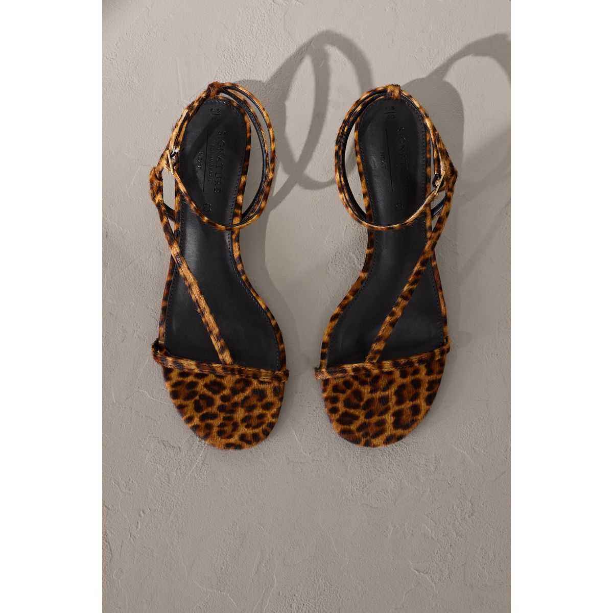 Sandales à brides cuir imprimé léopard, NEXT