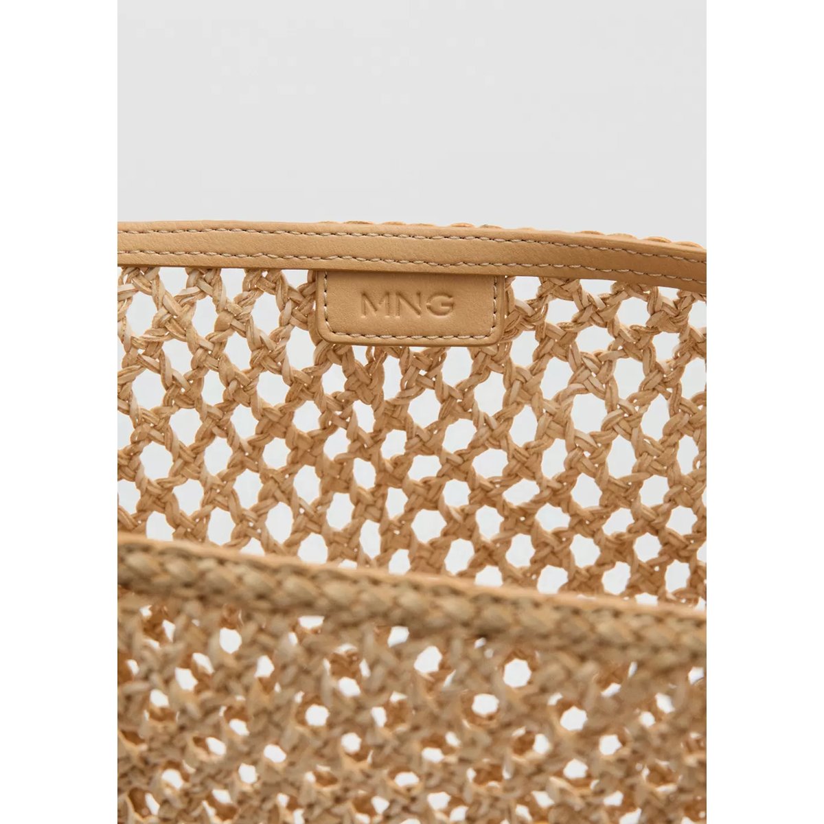 Sac porté épaule tressé beige, MANGO