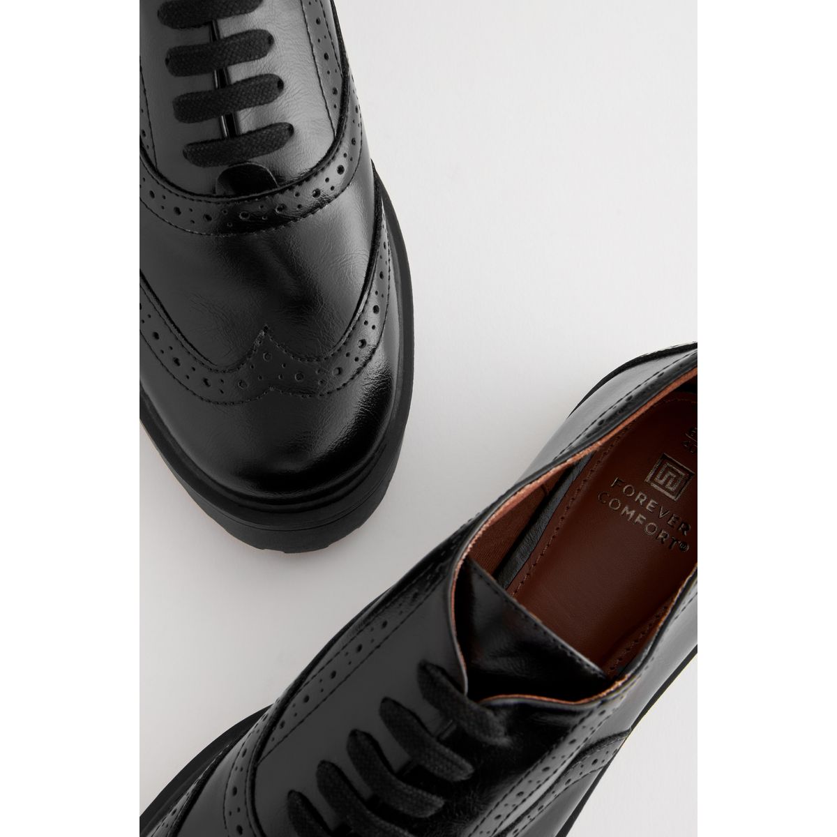 Chaussures richelieu épaisses à lacets noir, NEXT