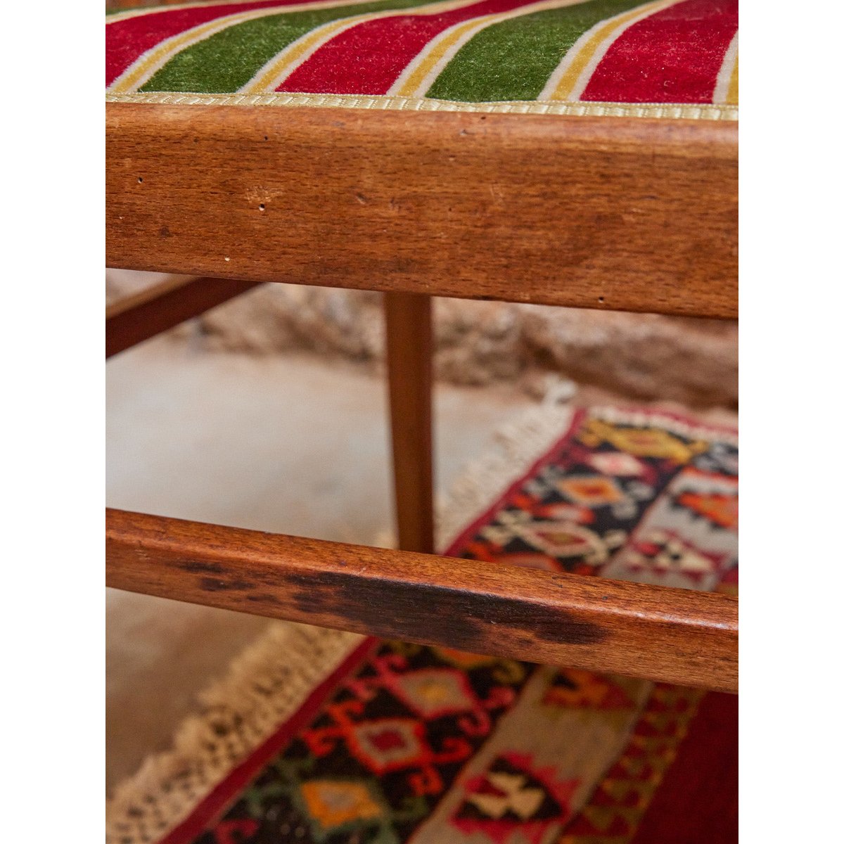 Paire de fauteuils années 30 Ernest N°809 - Bon état bois foncé, DEBONGOUT