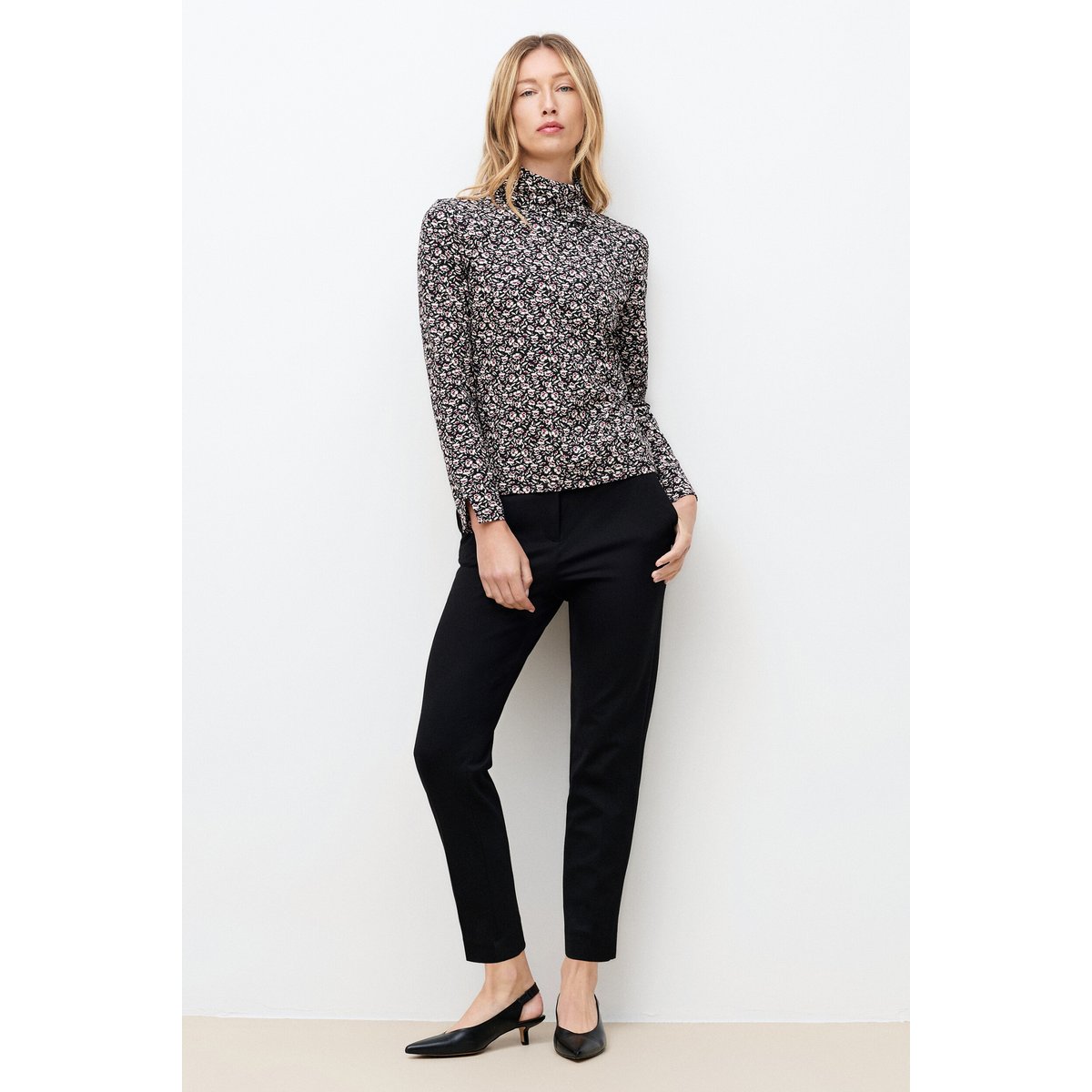 T-shirt Tanoushka4 noir, CAROLL