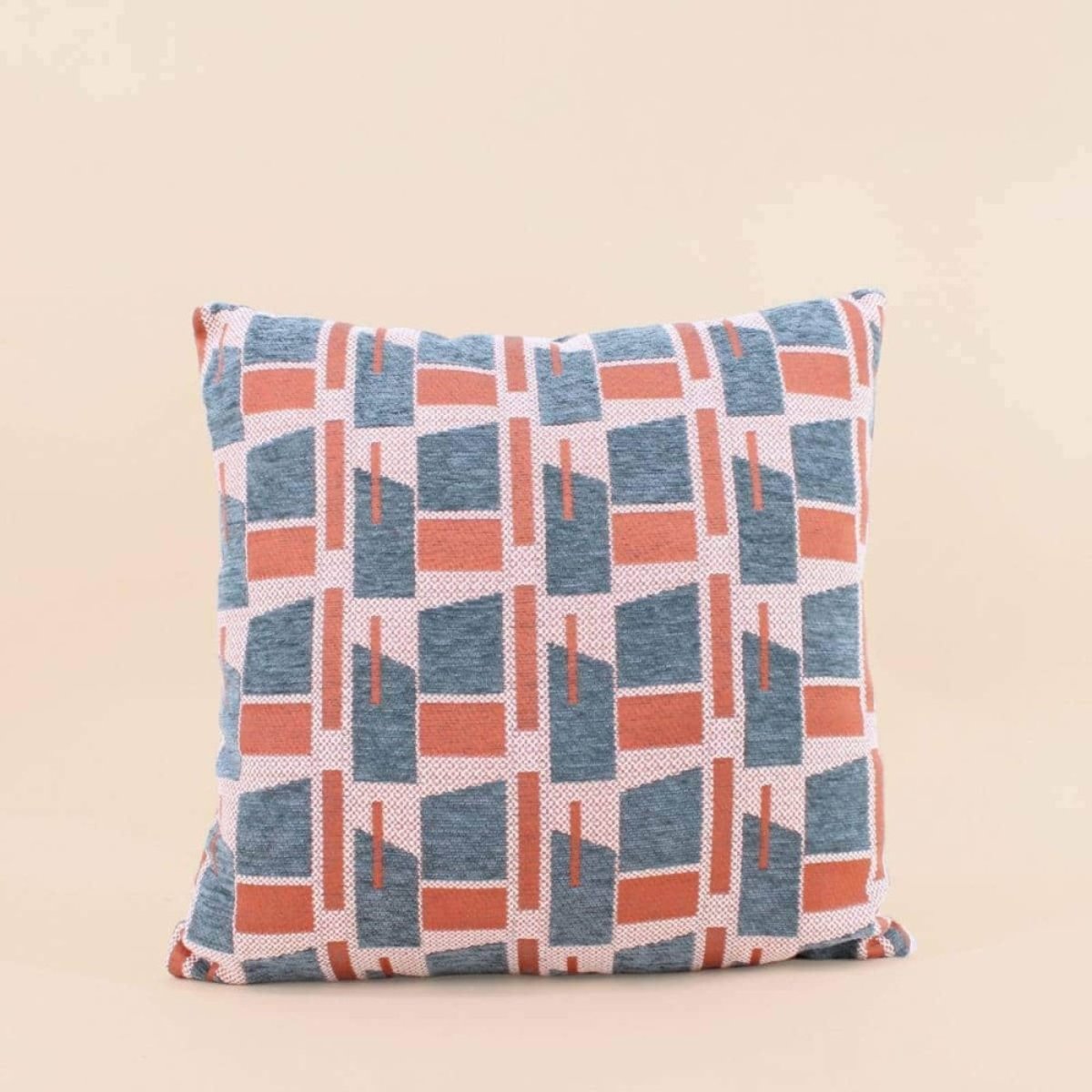 Coussin en velours jacquard motifs géométriques 40x40cm terracotta, ORNAMI