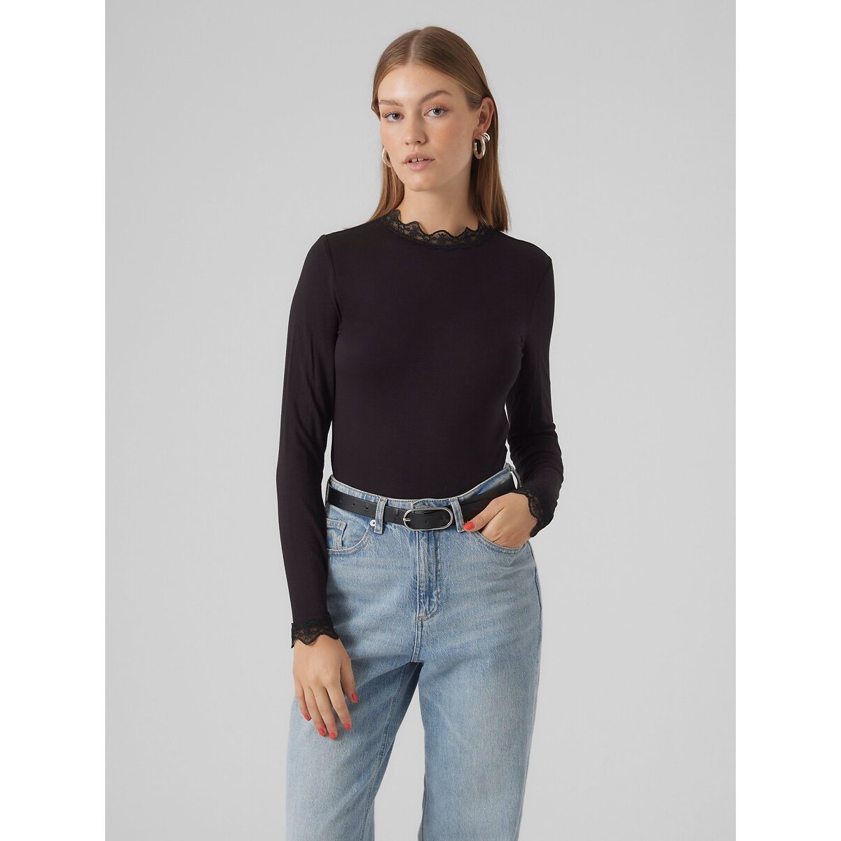 T-shirt manches longues, détail en dentelle noir, VERO MODA