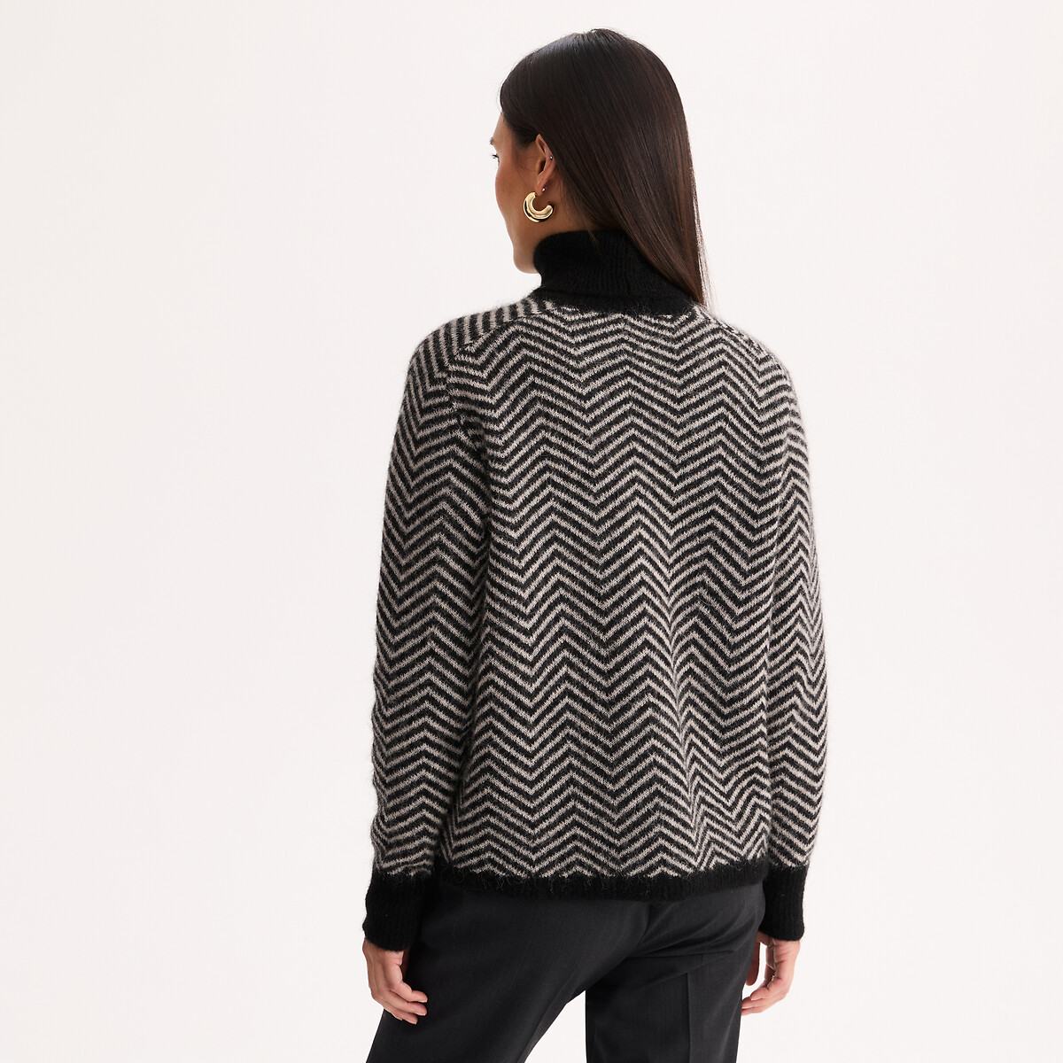 Pull col roulé, laine et alpaga mélangés noir/beige, ANNE WEYBURN
