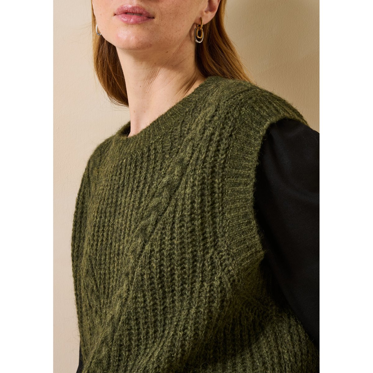 Pull sans manches en côtes perlées col rond kaki, LA FEE MARABOUTEE