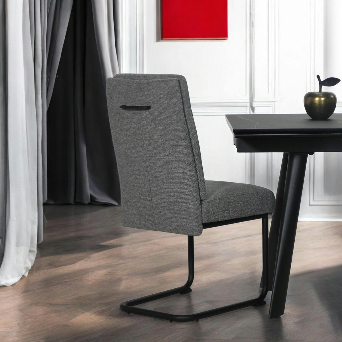 Chaise à dossier haut en tissu gris (lot de 2) LOMBARDIE gris, PIER IMPORT