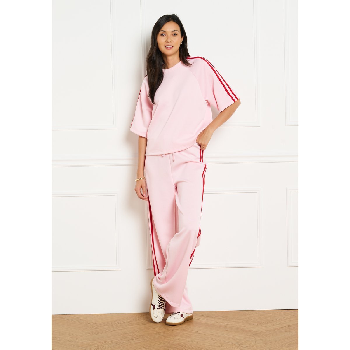 T-shirt sportswear à bandes rose nude, LOLALIZA